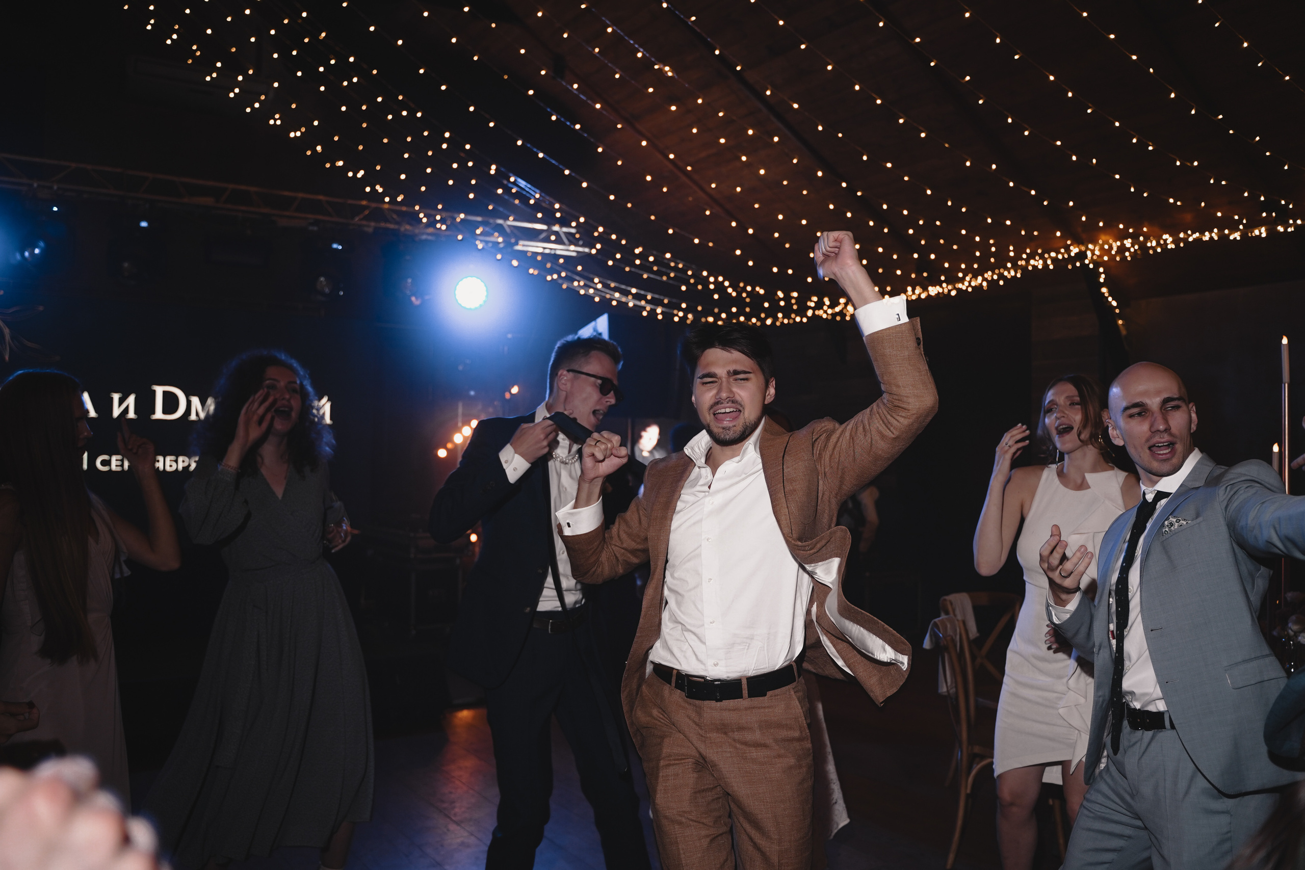 Love story. Wedding & engagement photographer in Seattle, WA. Tania Maureira