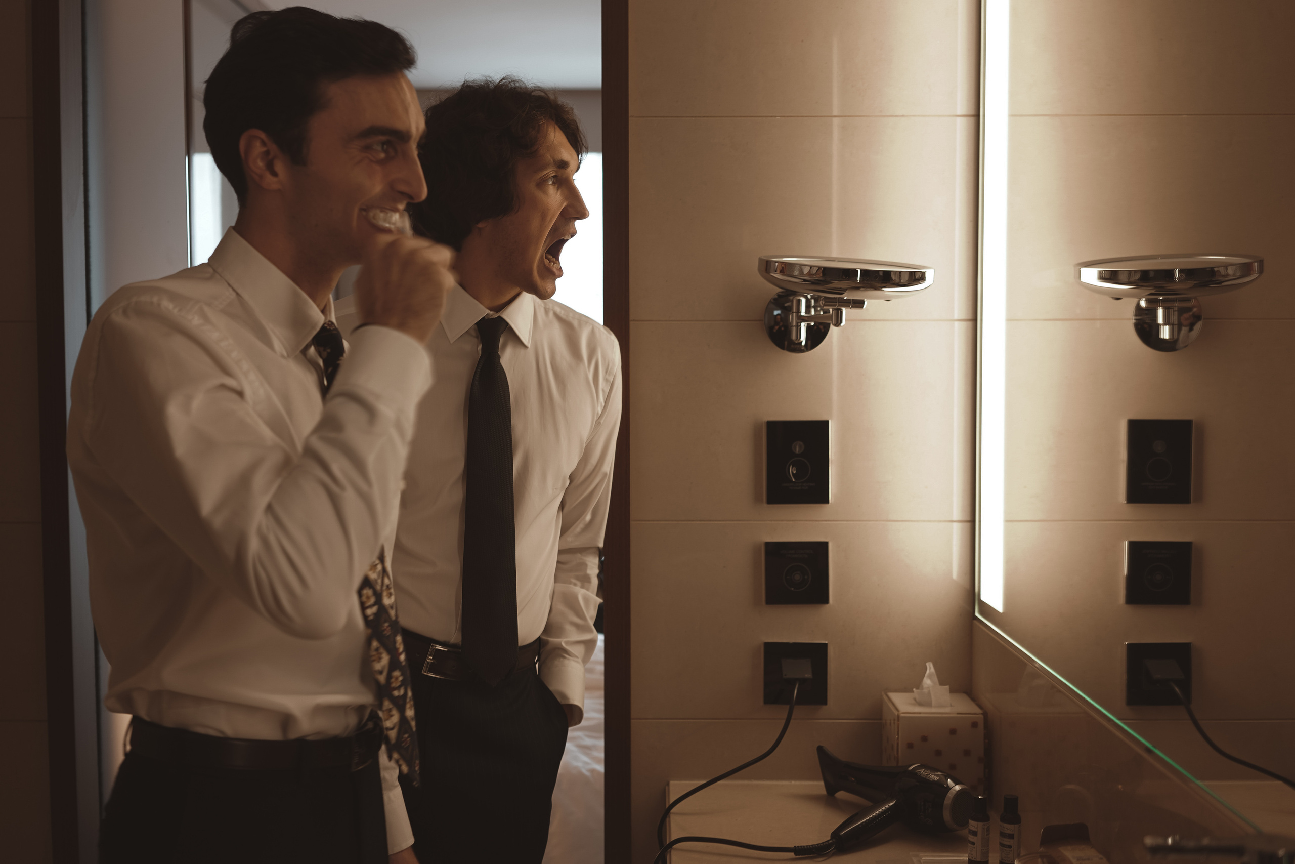 IVAN&DARIA. Wedding & engagement photographer in Seattle, WA. Tania Maureira