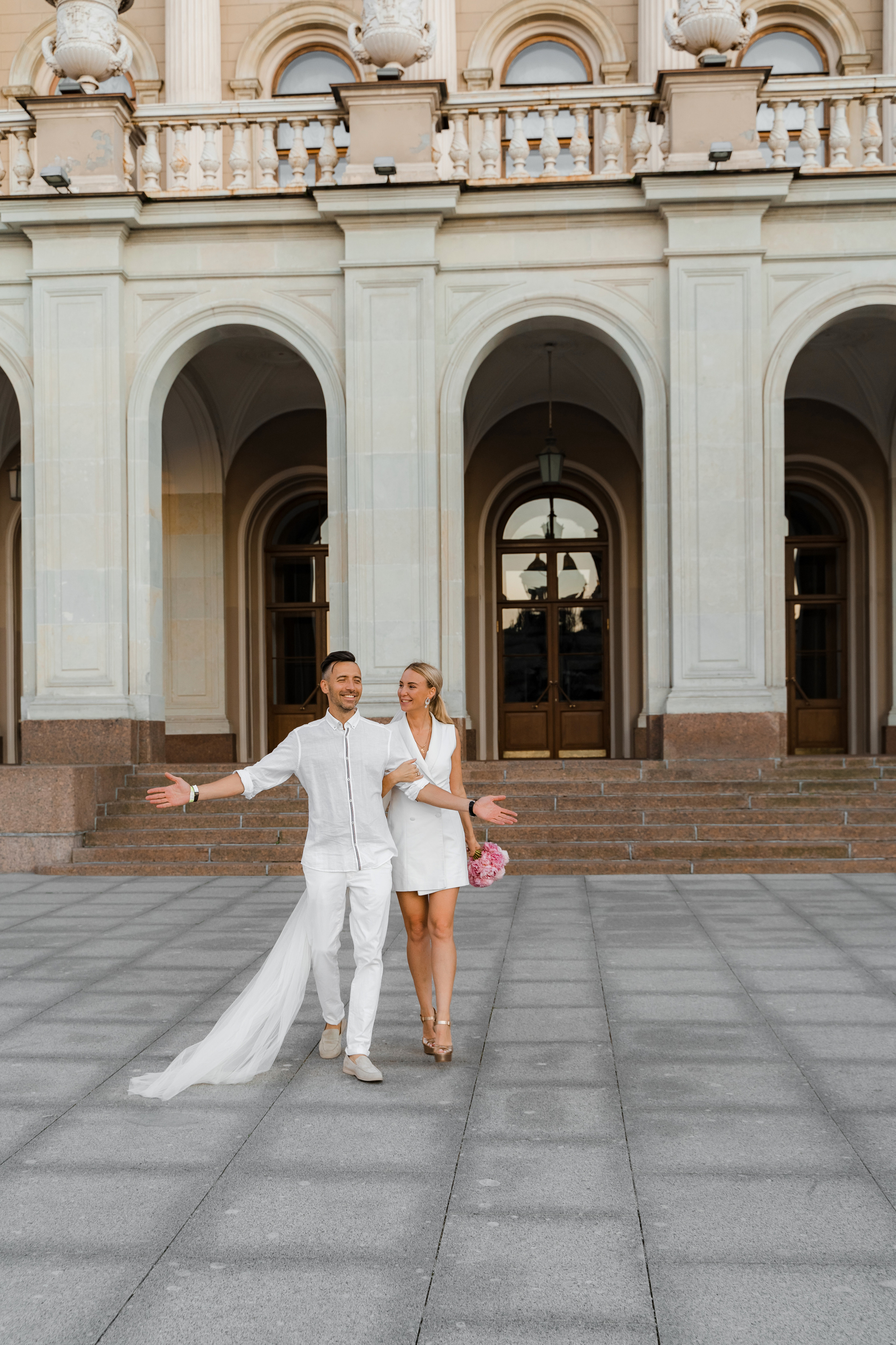 Лавстори на крыше напротив Исаакиевского собора