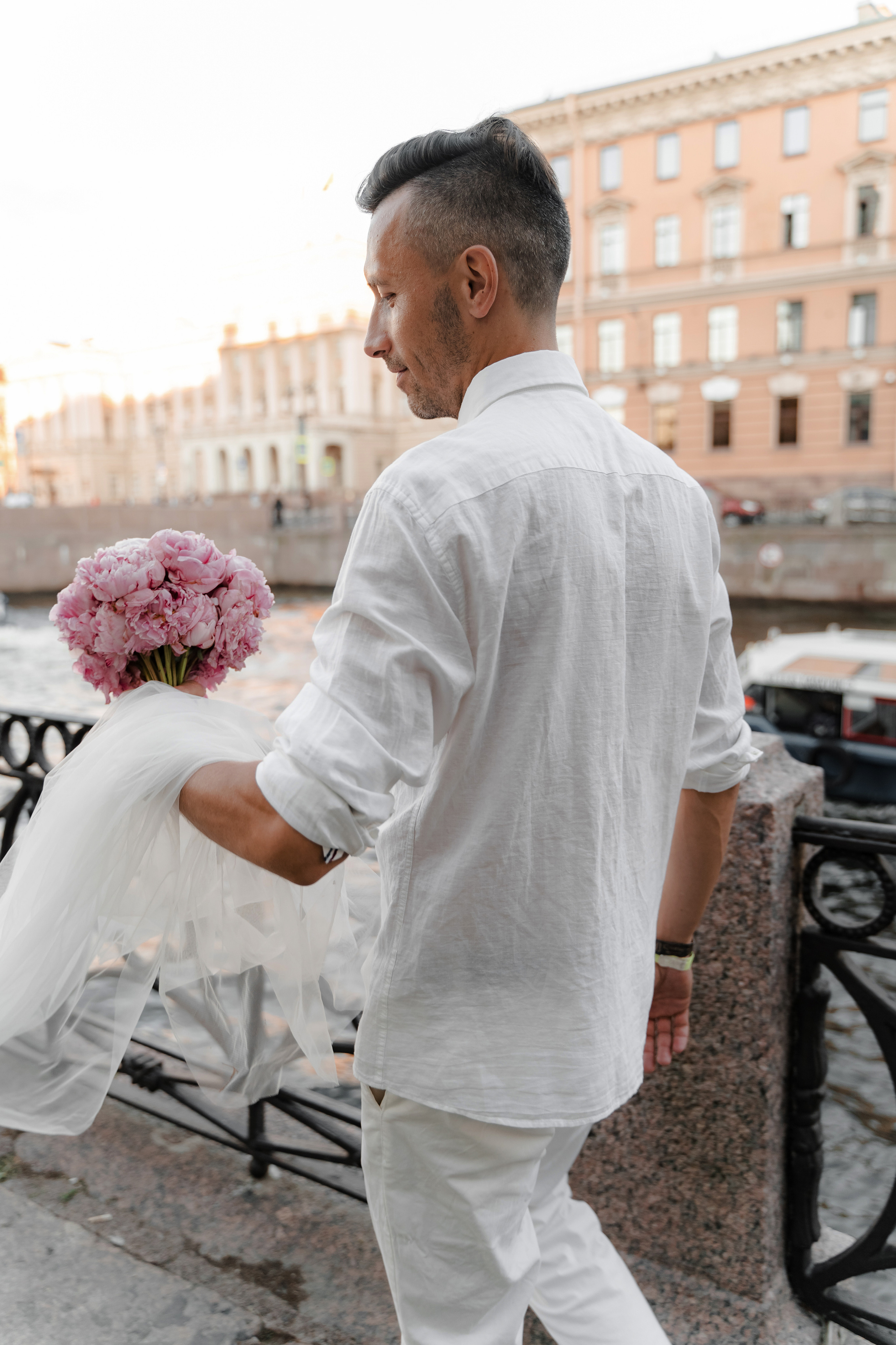 Лавстори на крыше напротив Исаакиевского собора