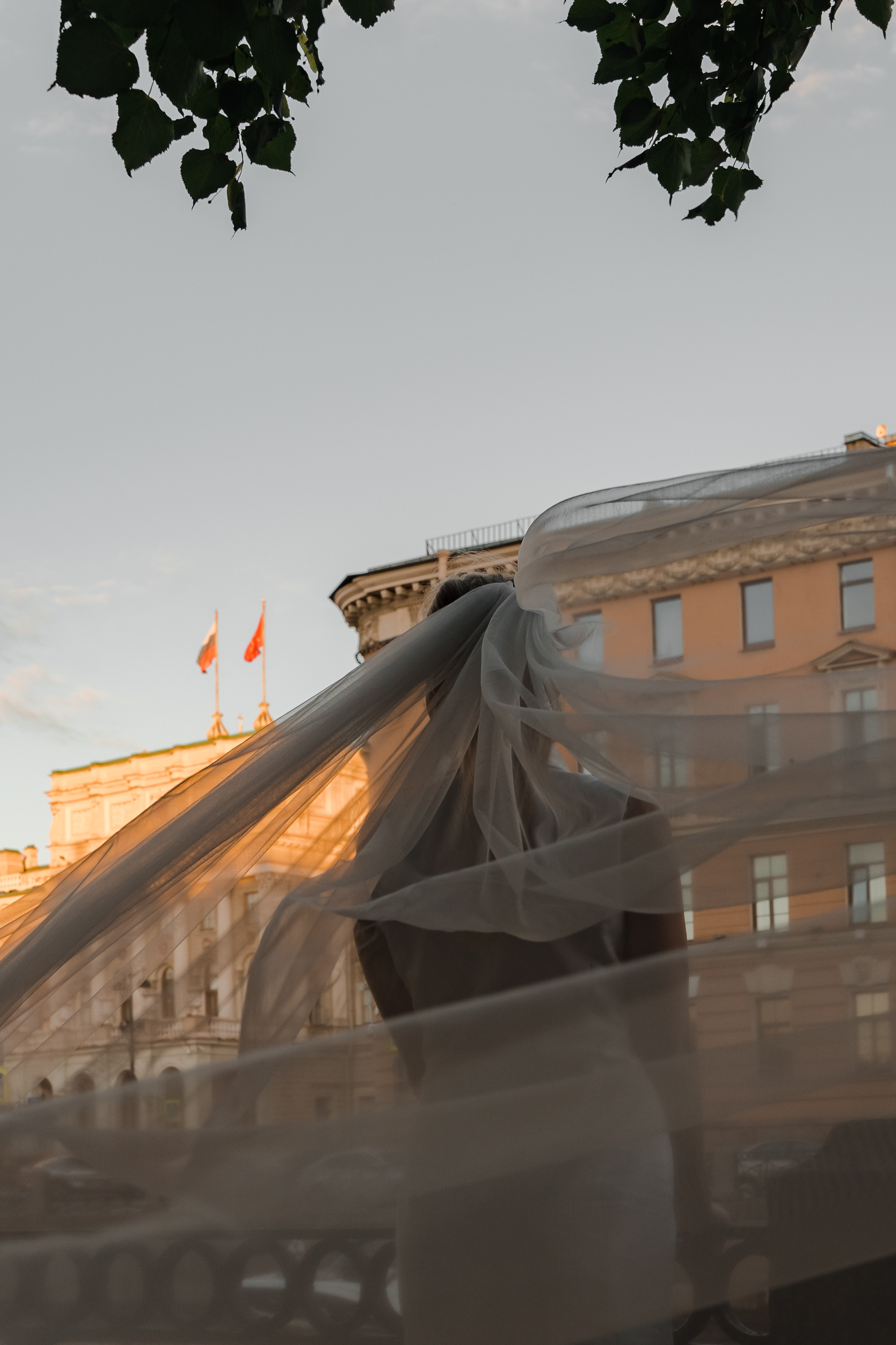 Лавстори на крыше напротив Исаакиевского собора