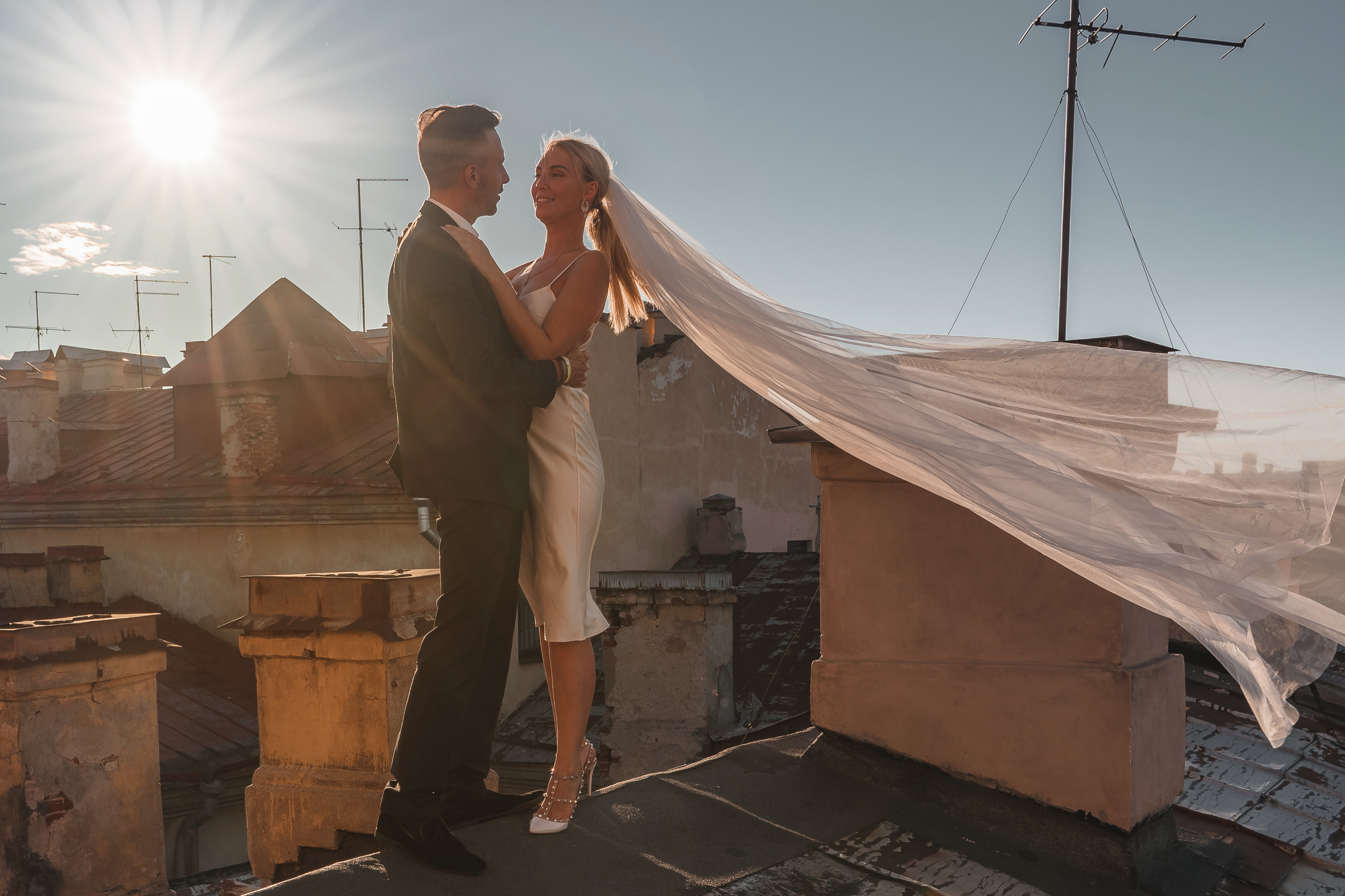 Лавстори на крыше напротив Исаакиевского собора