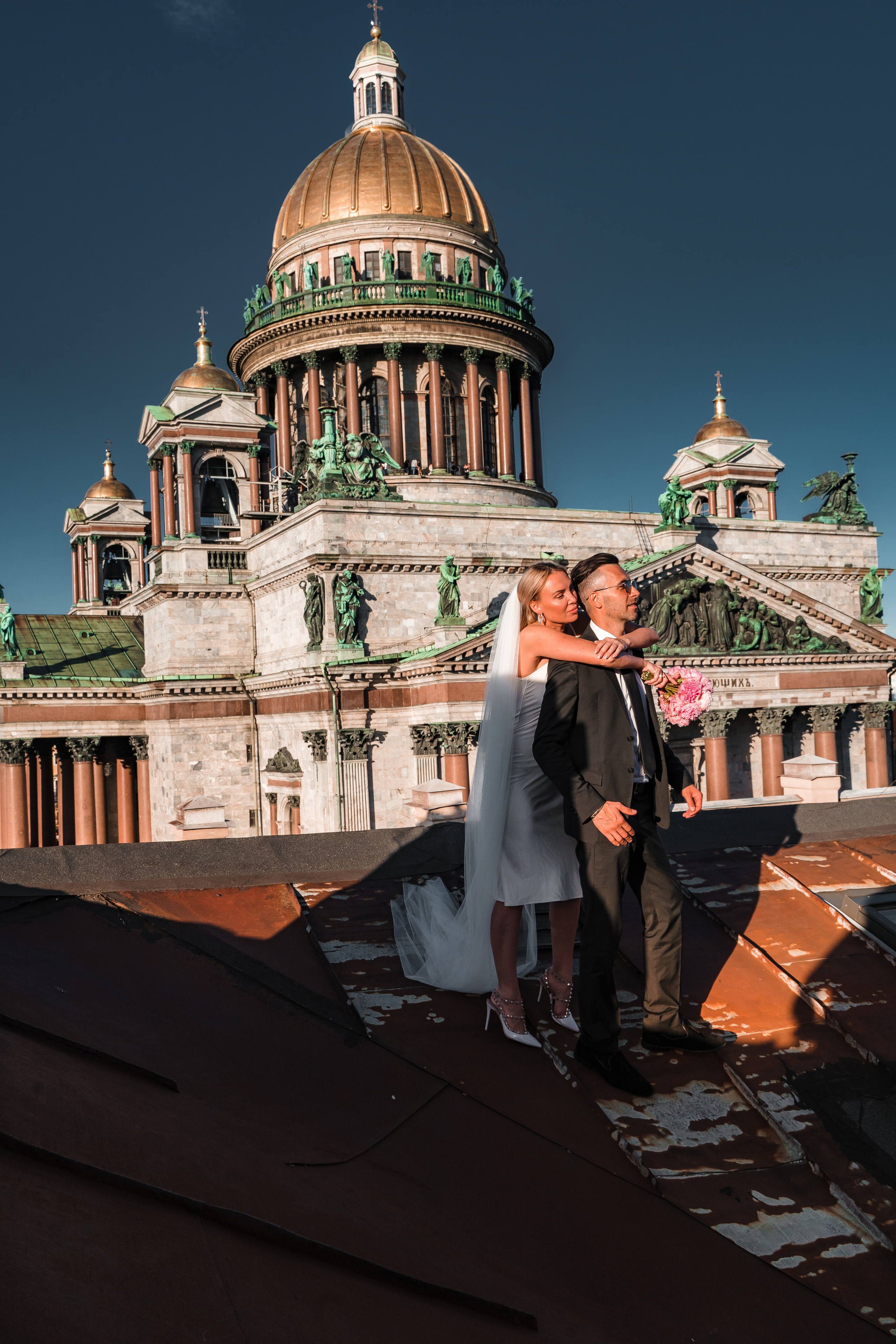 Лавстори на крыше напротив Исаакиевского собора