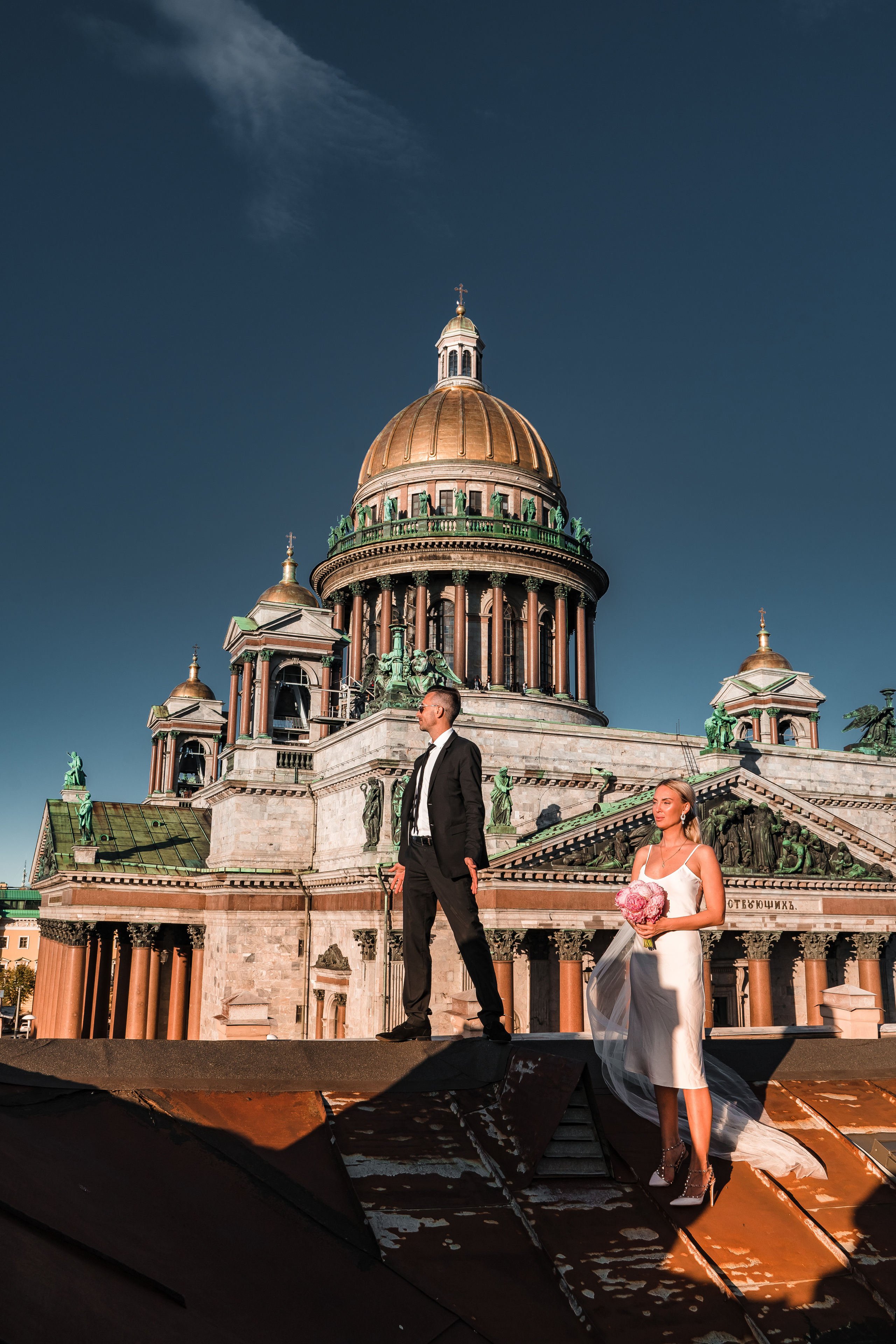 Лавстори на крыше напротив Исаакиевского собора