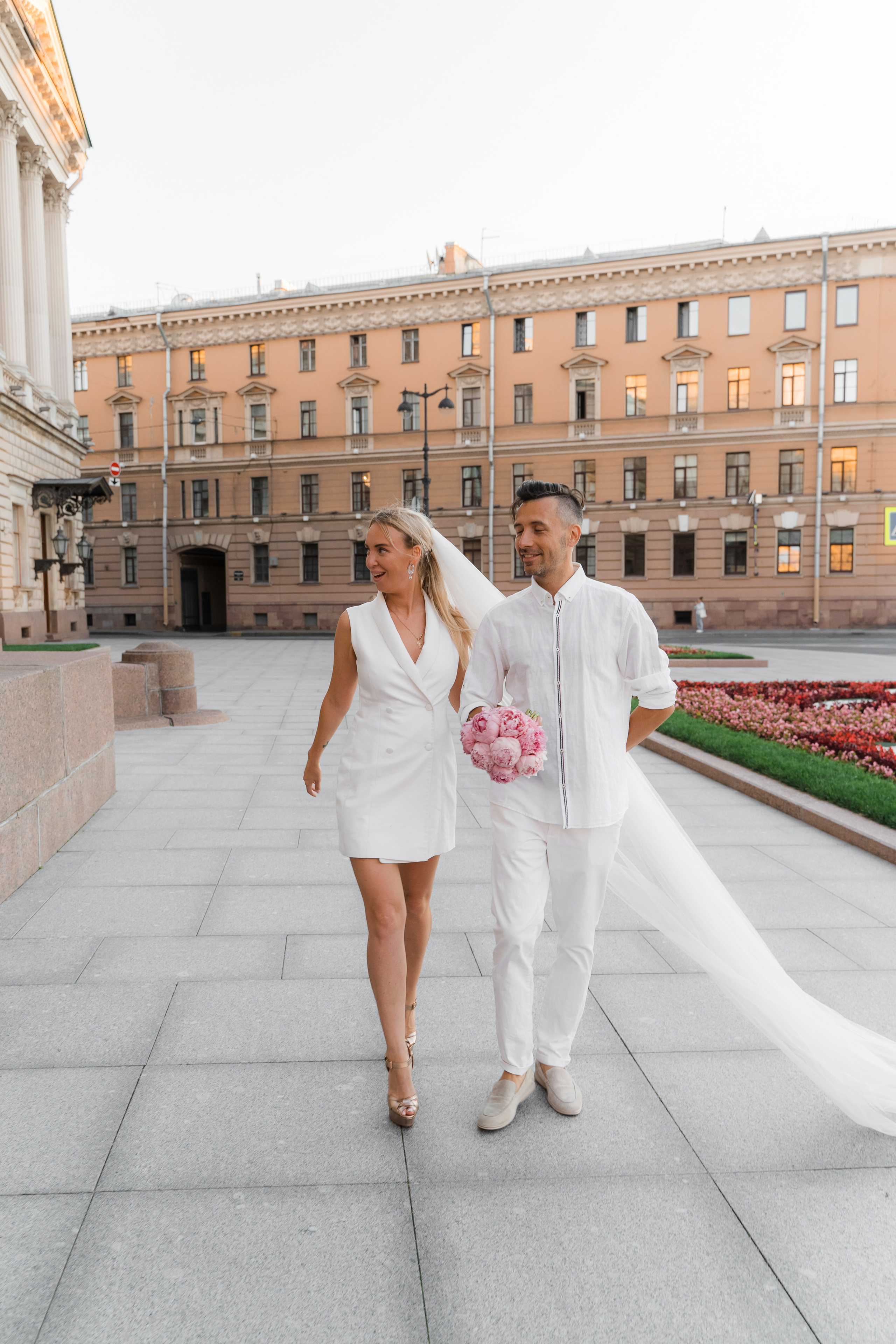 Лавстори на крыше напротив Исаакиевского собора