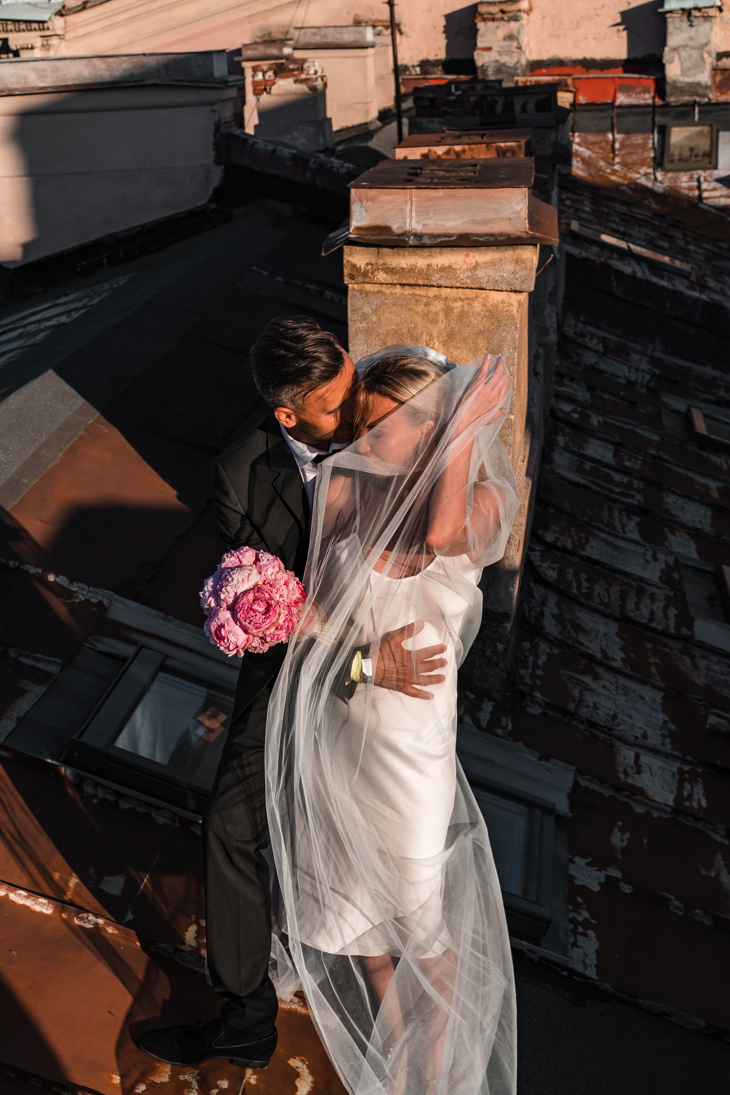 Лавстори на крыше напротив Исаакиевского собора