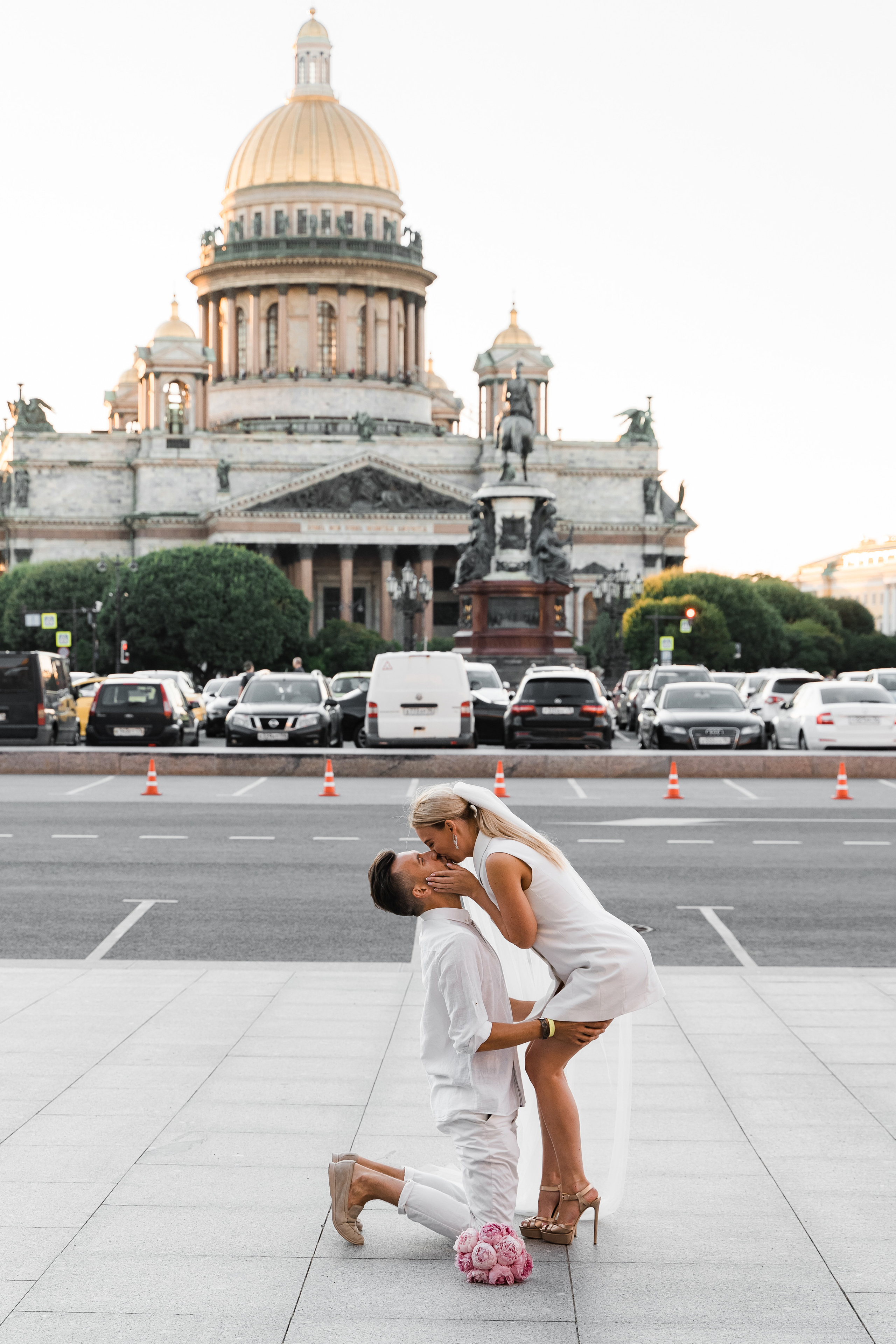 Лавстори на крыше напротив Исаакиевского собора