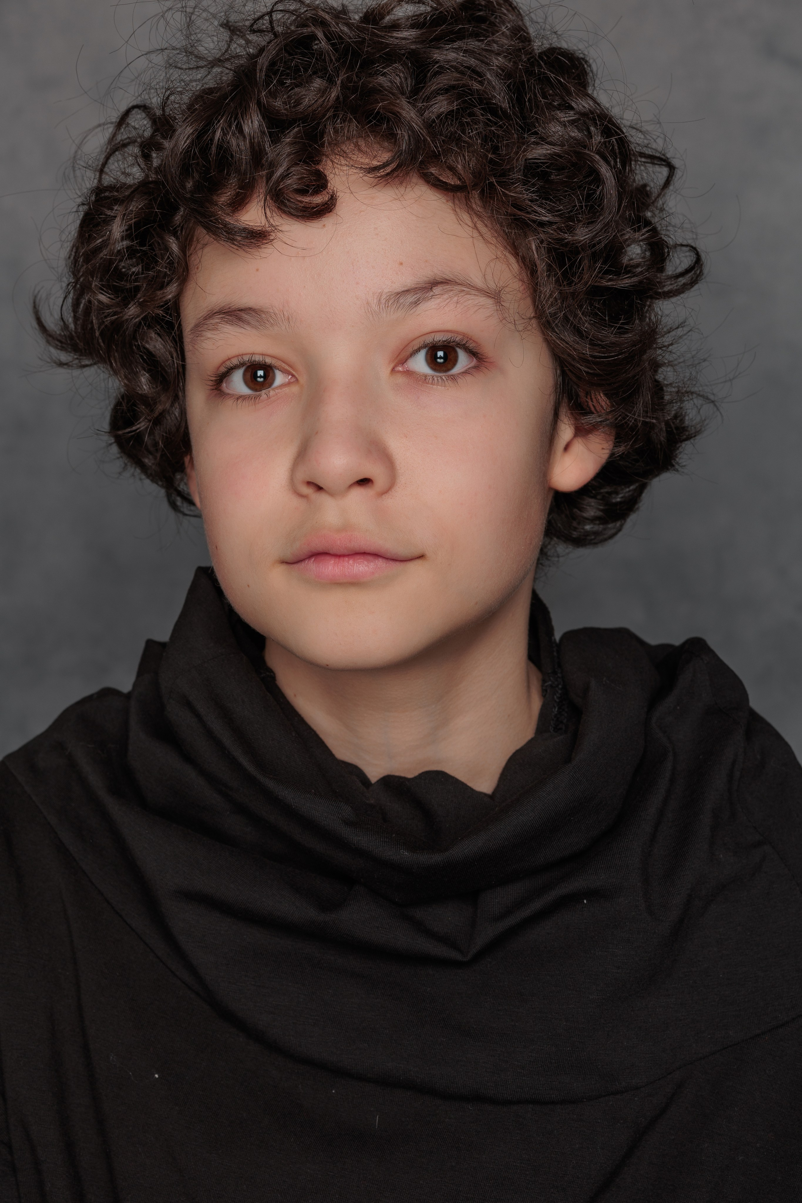 ЛЕОН. Я фотограф из Москвы к Вашим услугам