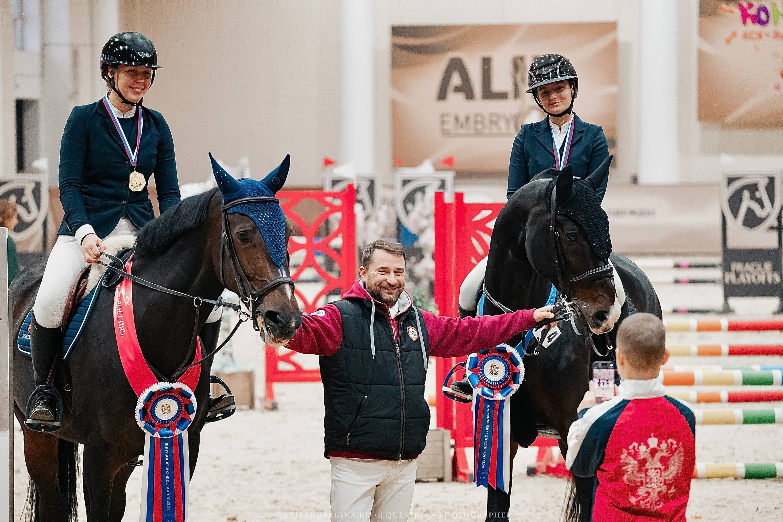 ЧЕМПИОНАТ МОСКОВСКОЙ ОБЛАСТИ ПО КОНКУРУ КСК «ВИВАТ, РОССИЯ!». Куракина Дарья • Конный фотограф