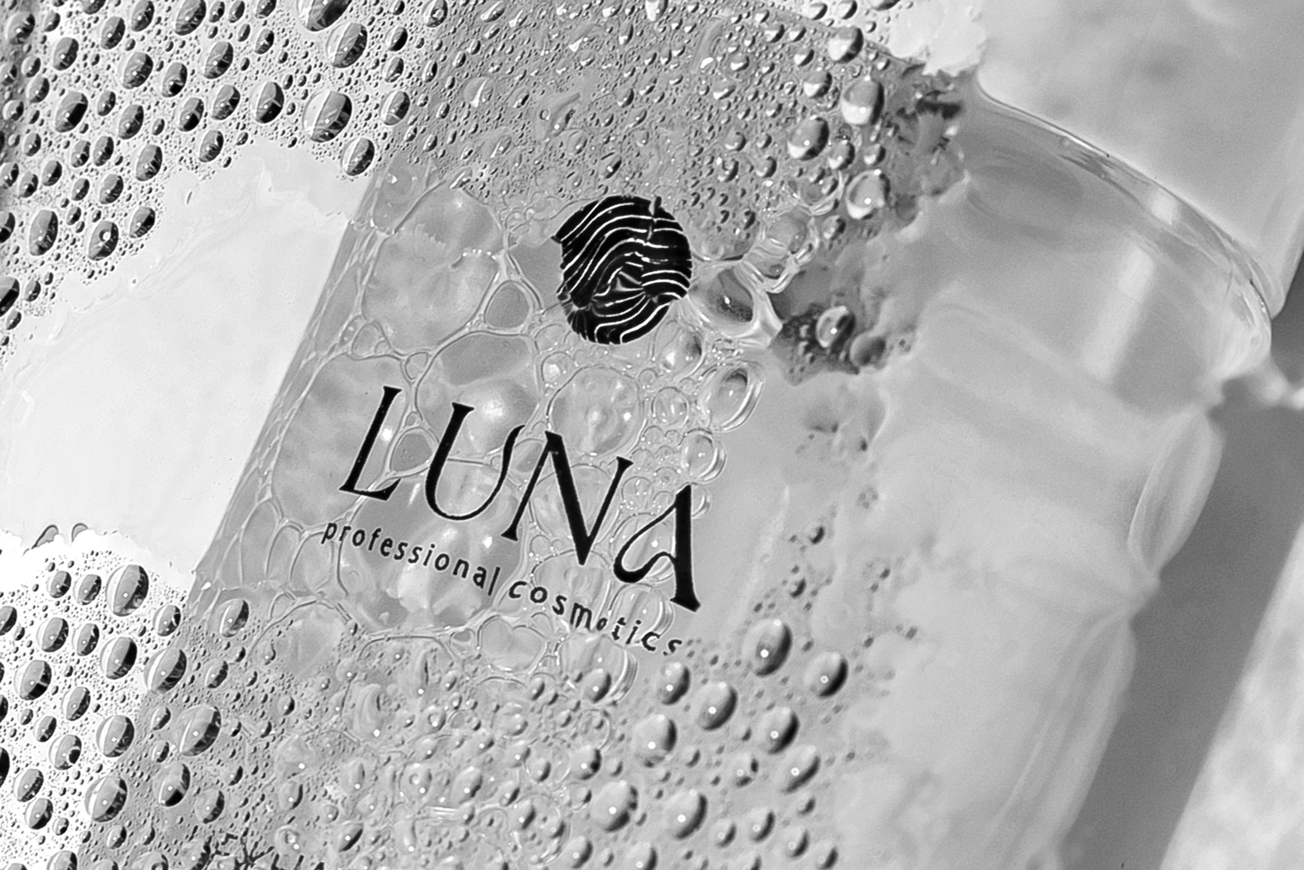 Предметная съемка косметики. Предметный фотограф в Краснодаре Вера Капитанова. Предметная съёмка