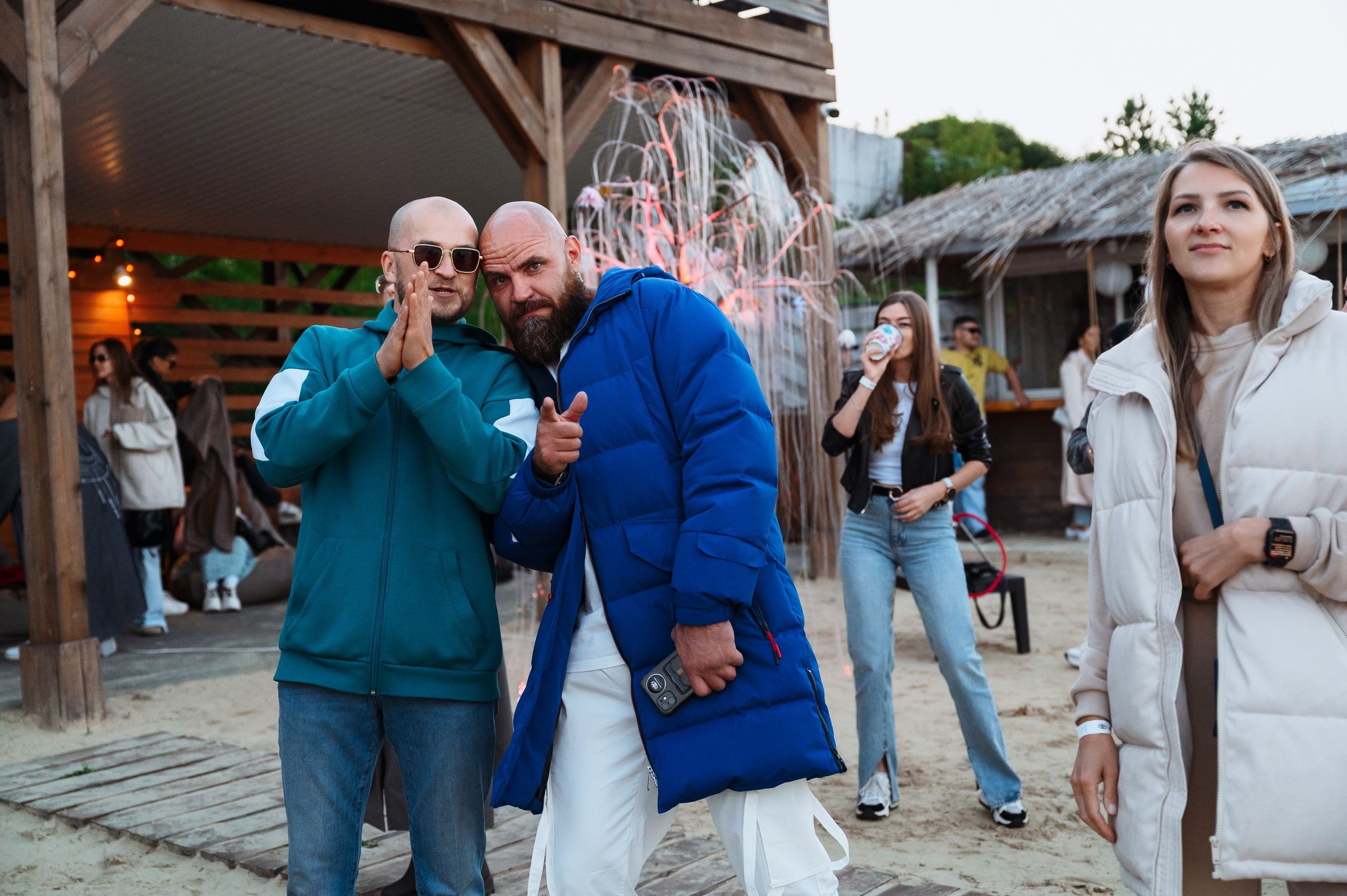 Пляжная вечеринка. Wedding and family photographer USA