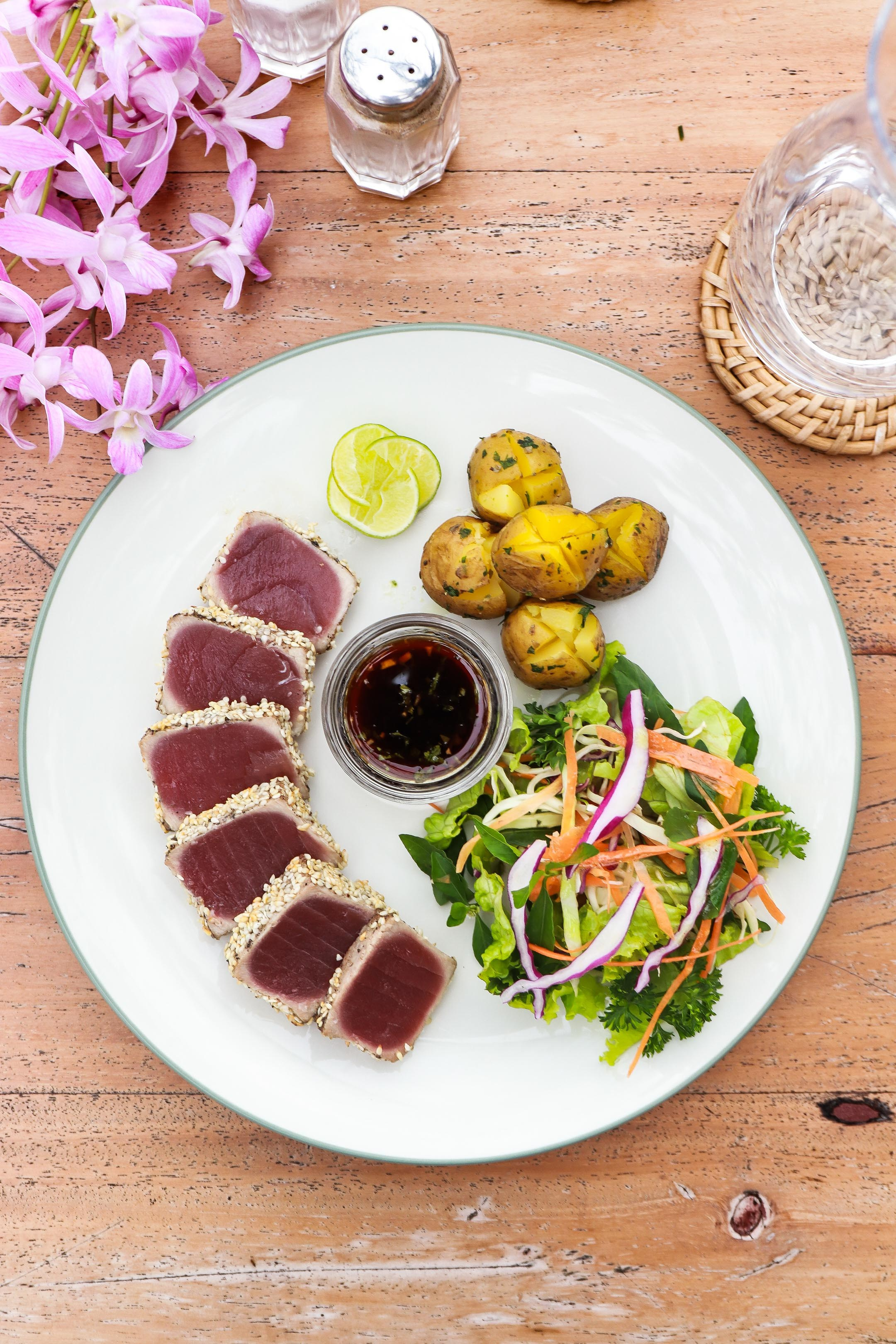 Отель и ресторан район Мидигама. Фотограф на Шри-Ланке