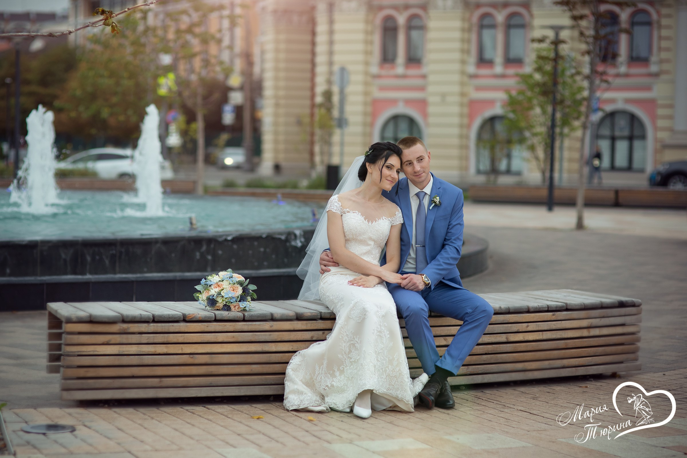 Прогулка по Набережной. Свадебная фотосъёмка в Москве, Туле