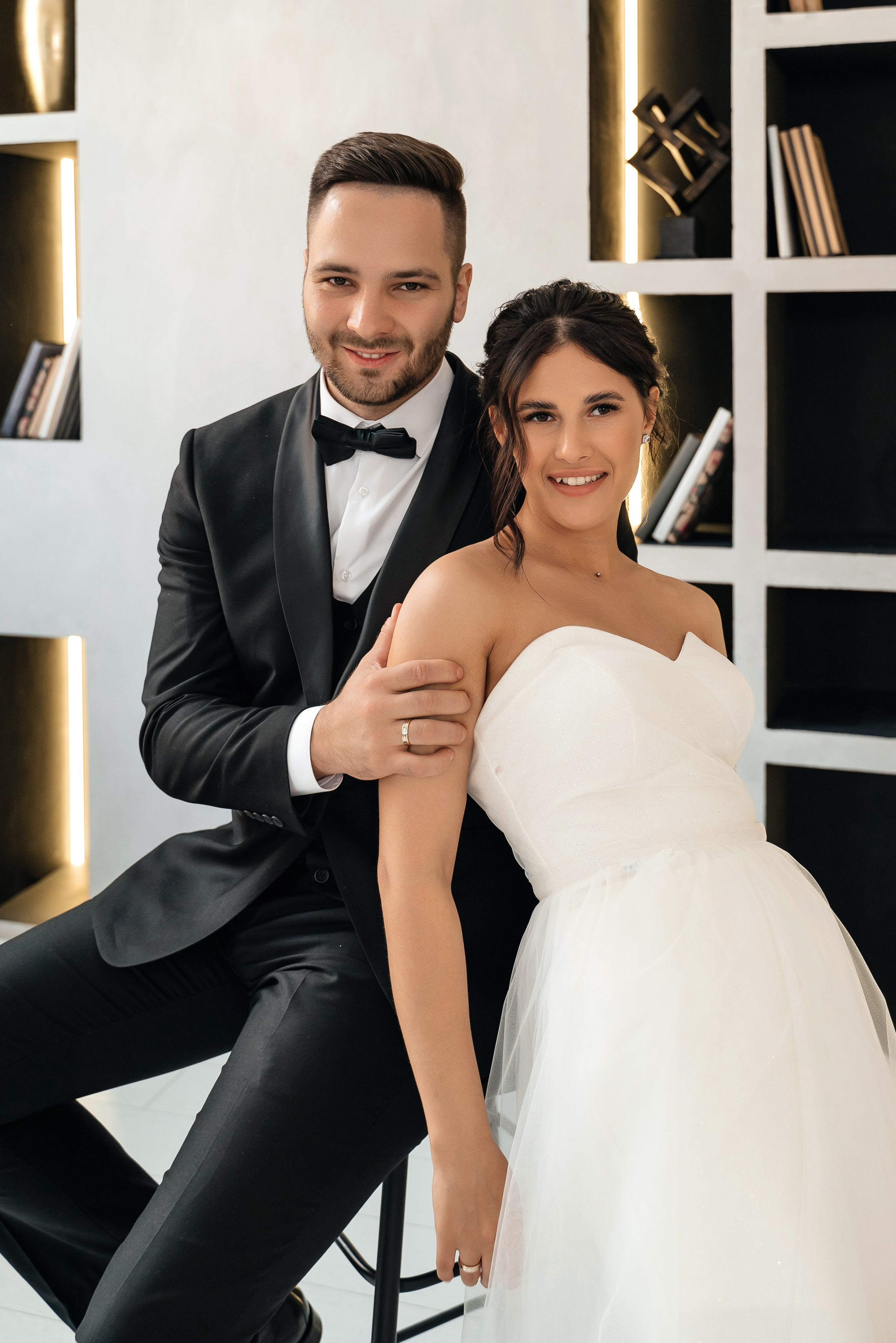 Полный летний свадебный день, прогулка на природе и в городе. Свадебный фотограф Елена Рякина