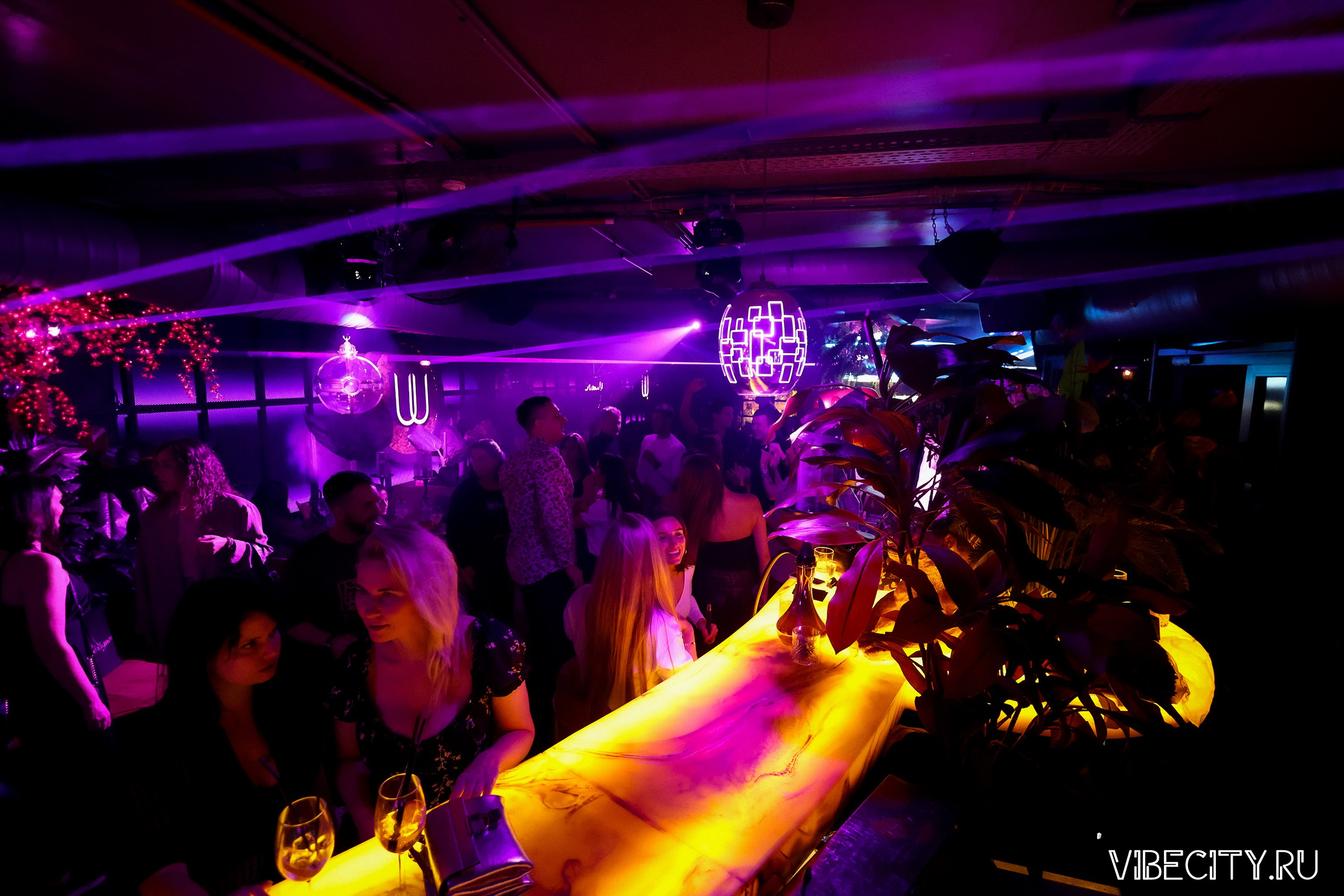 DOUBLE U. VIBECITY.RU Вайб Сити Ру Фоторепортажи Фотоотчеты Калининград