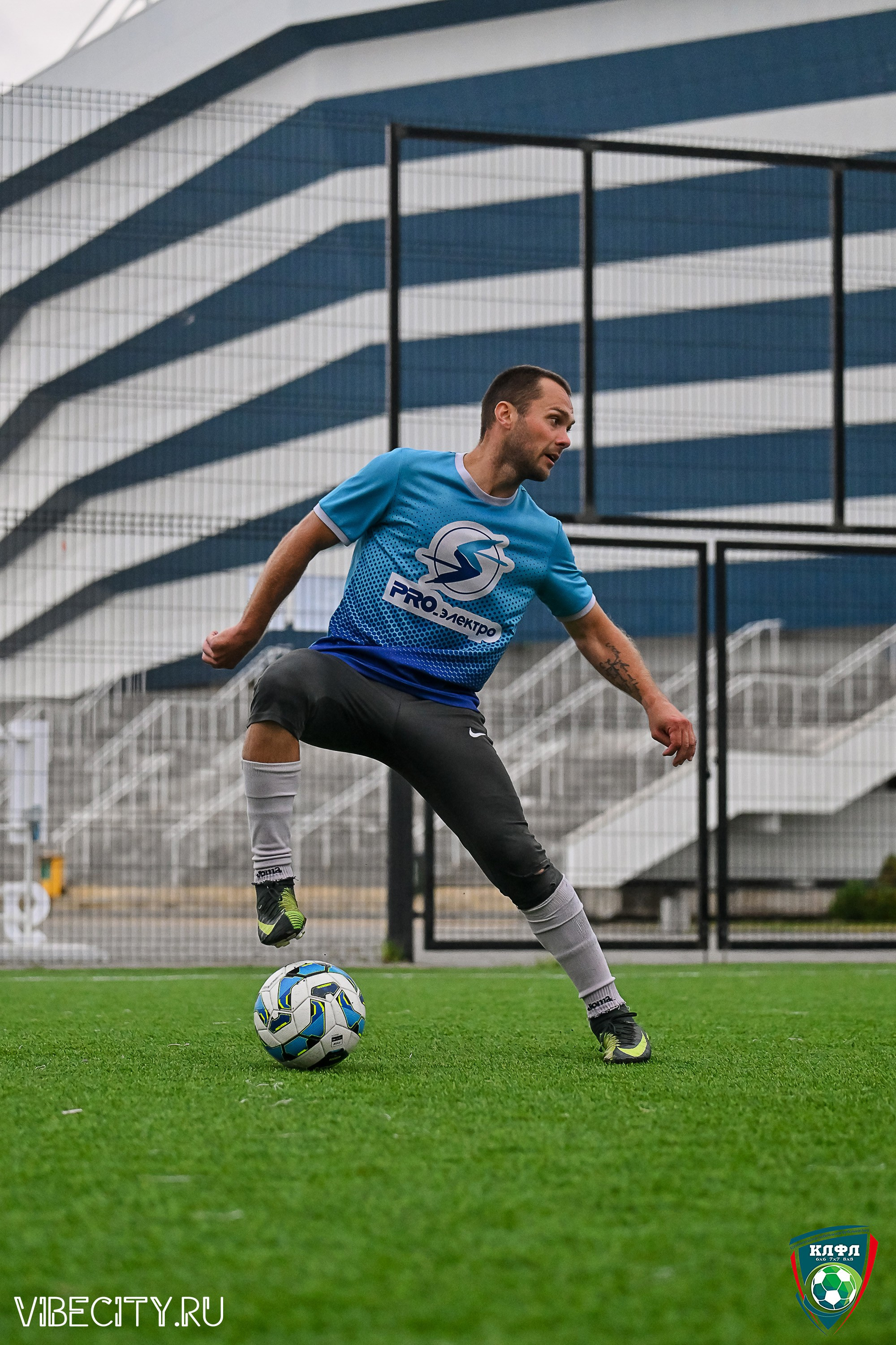 ФИНАЛЬНЫЕ МАТЧИ ПЛЕЙ-ОФФ XXl ЛЕТНЕГО КУБКА КАЛИНИНГРАДСКОЙ ЛФЛ. VIBECITY.RU Вайб Сити Ру Фоторепортажи Фотоотчеты Калининград