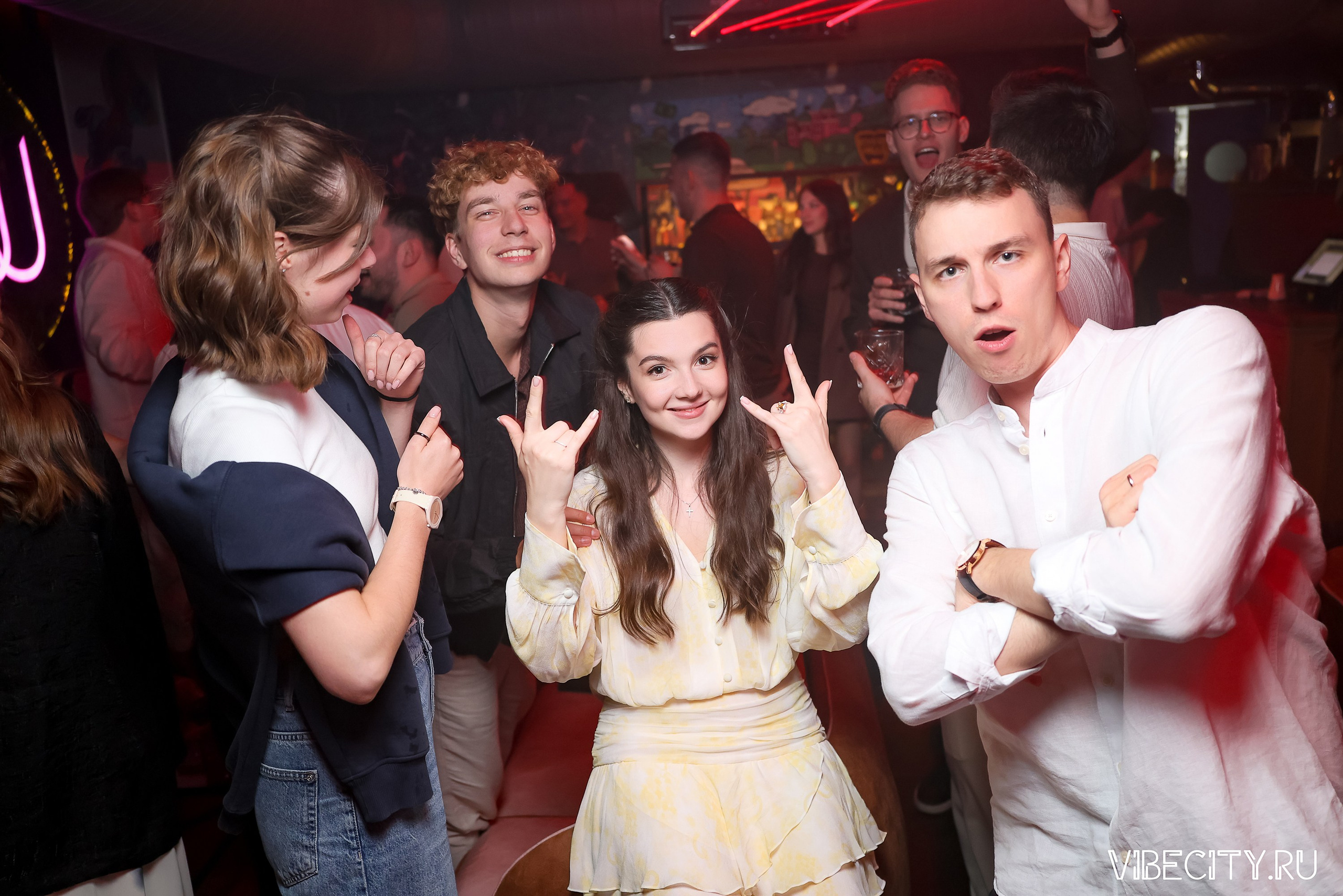 DOUBLE U. VIBECITY.RU Вайб Сити Ру Фоторепортажи Фотоотчеты Калининград