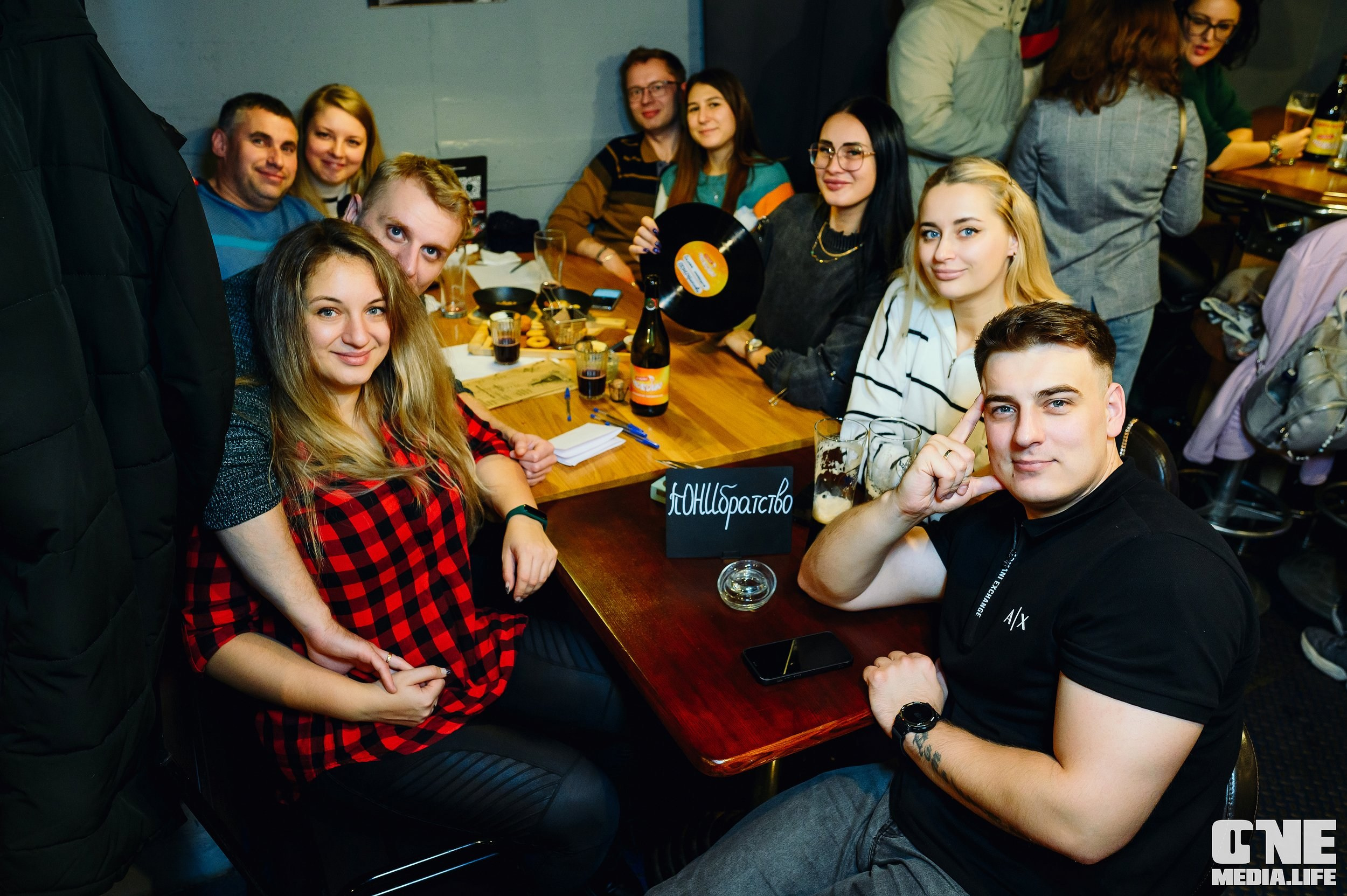 Фоторепортаж из бара Dreadnought. One Media Life: фоторепортажи, фотоотчеты с мероприятий и заведений