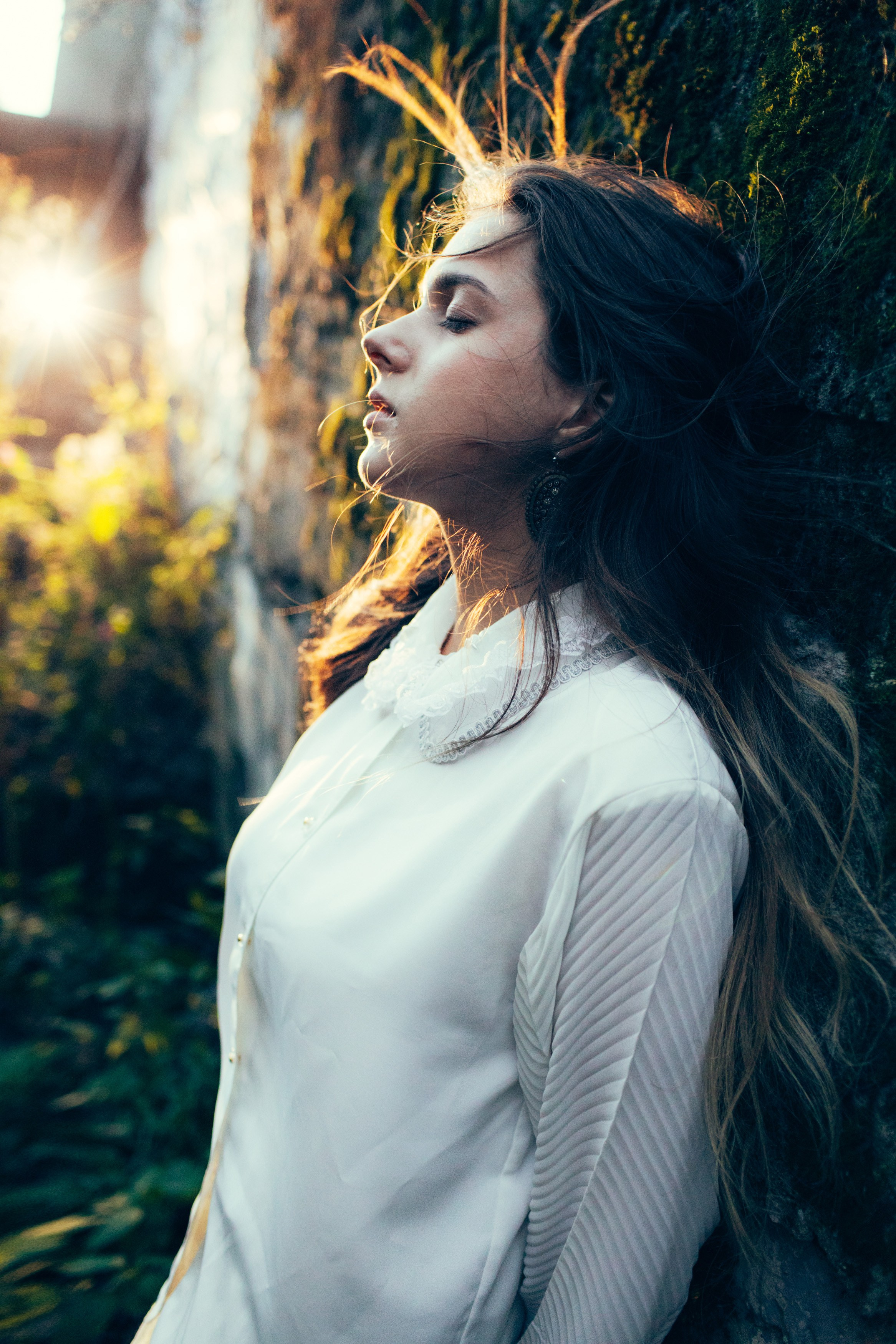 Слёзы на листве. Портретный фотограф Лакшин Денис. Истории через фотографию