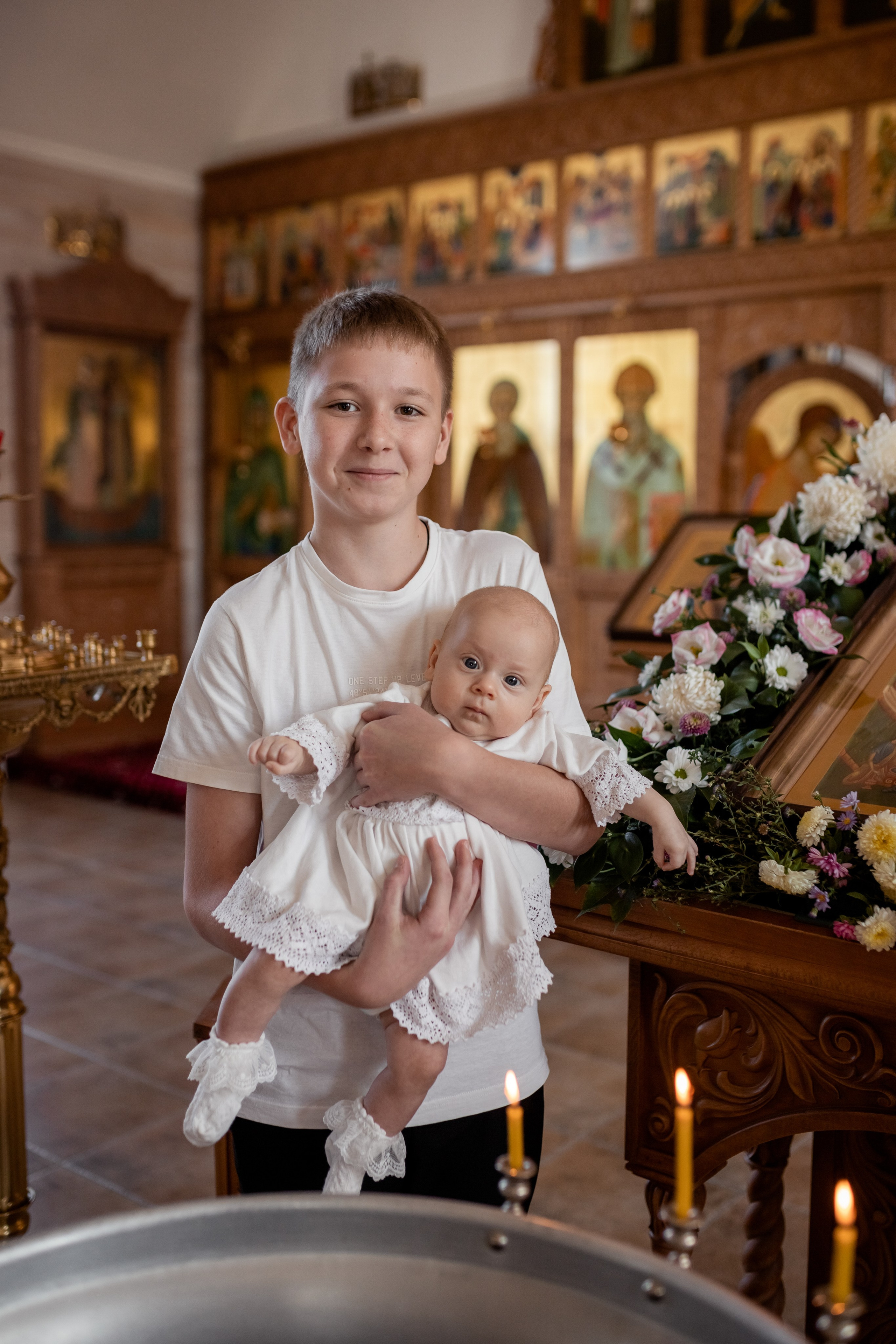 Крещение в Церкви Ватопедской иконы Божией Матери Отрада и Утешение. Олеся Семейская свадебный и семейный фотограф в Ростове-на-Дону