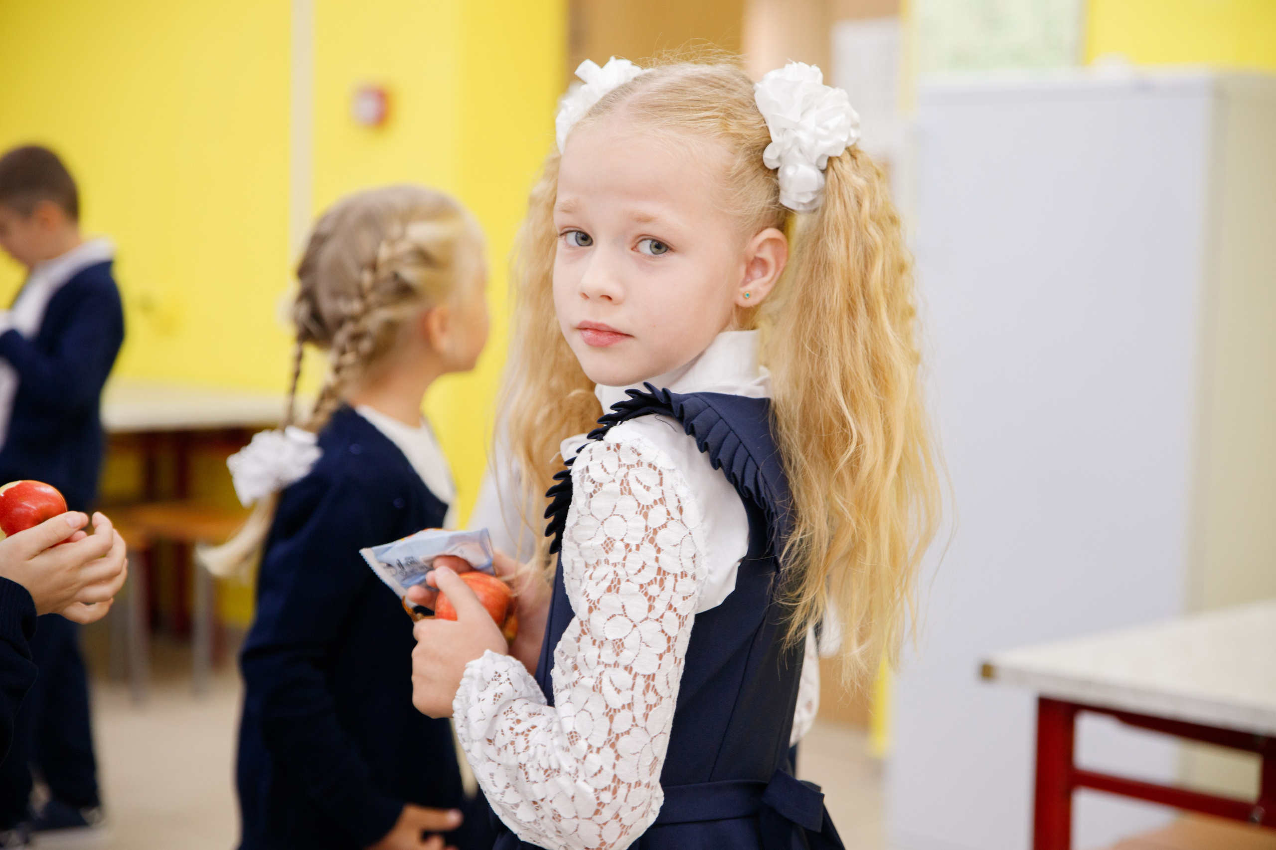 Репортажная съемка первого сентября для первоклассников. Семейный и школьный фотограф в Москве Анна Ткач