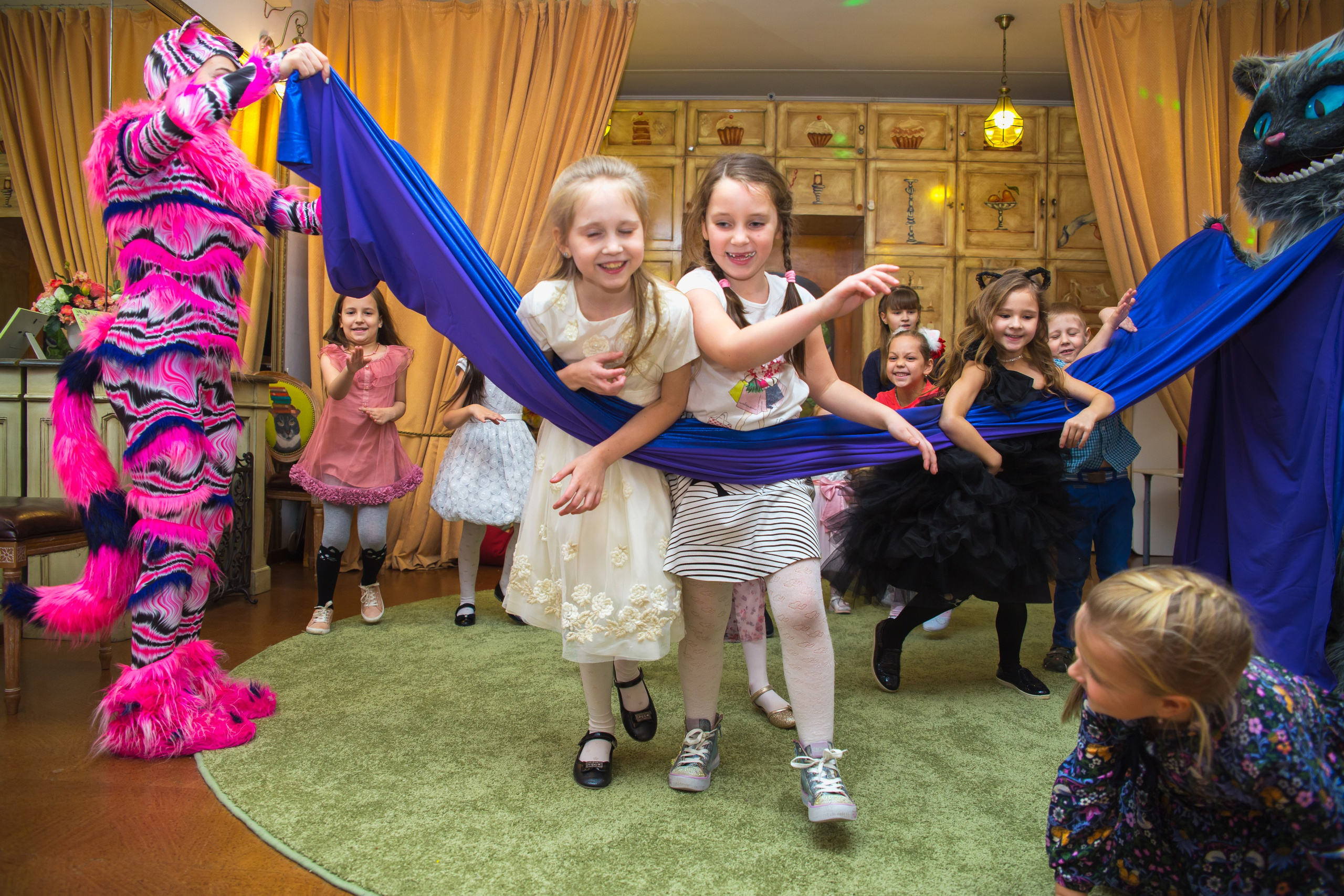 В домике Алисы. Мире 6 лет. Семейный и школьный фотограф в Москве Анна Ткач