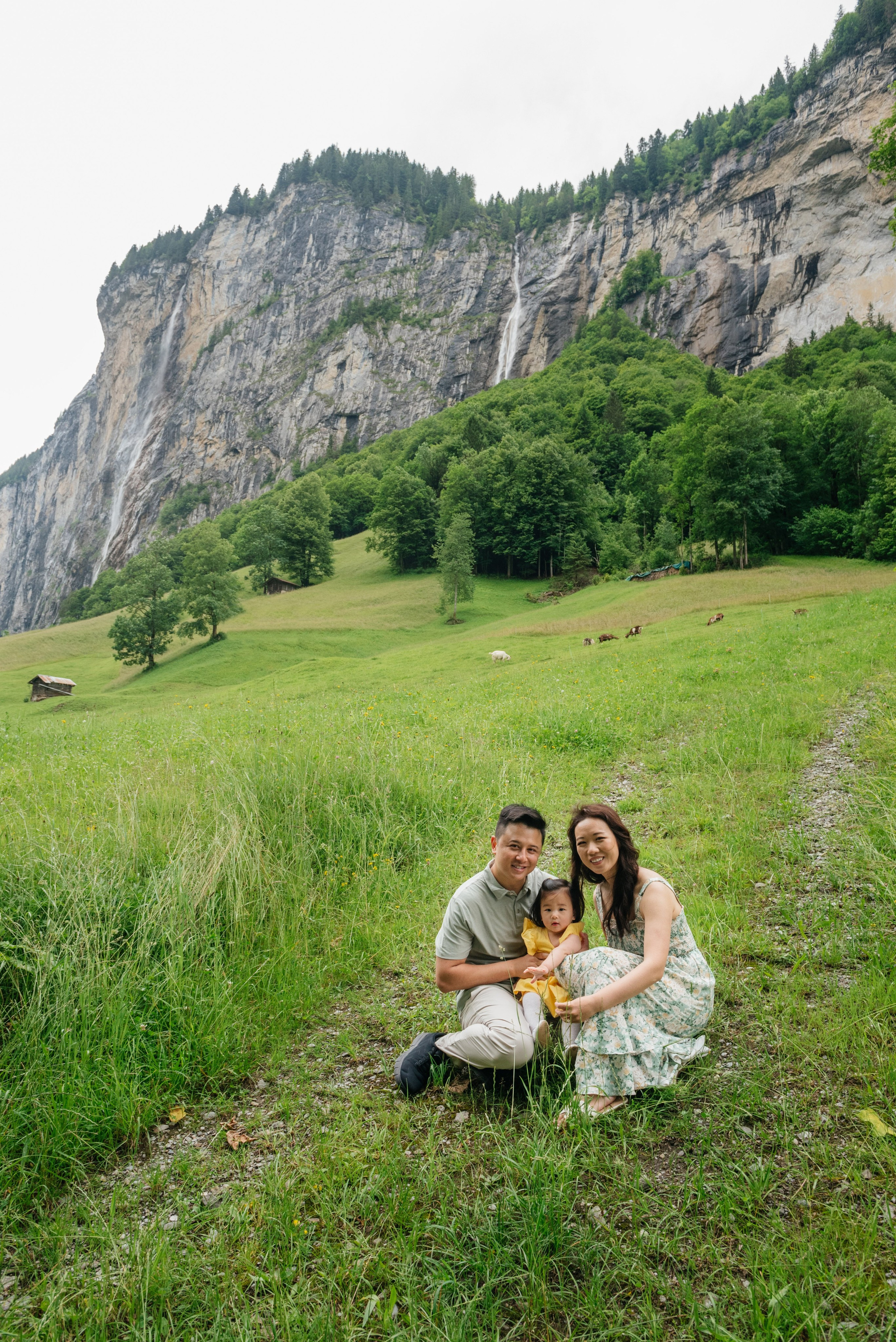 Bernice, Bryant and Kira (Lauterbrunnen, Switzerland). Photographer in Switzerland and Europe Anna Alekseenko