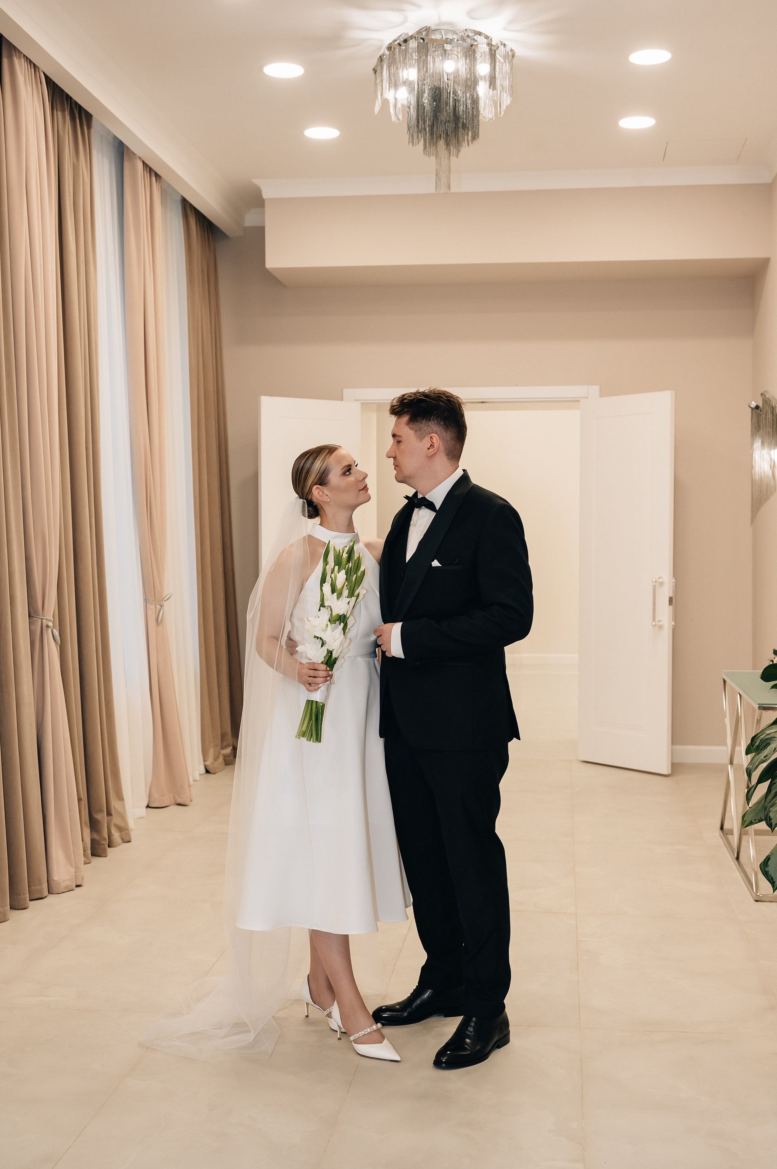 П&А | Гостиница «Украина», ГУМ и Таганский ЗАГС. Портретный фотограф Москва Светлана Кашура