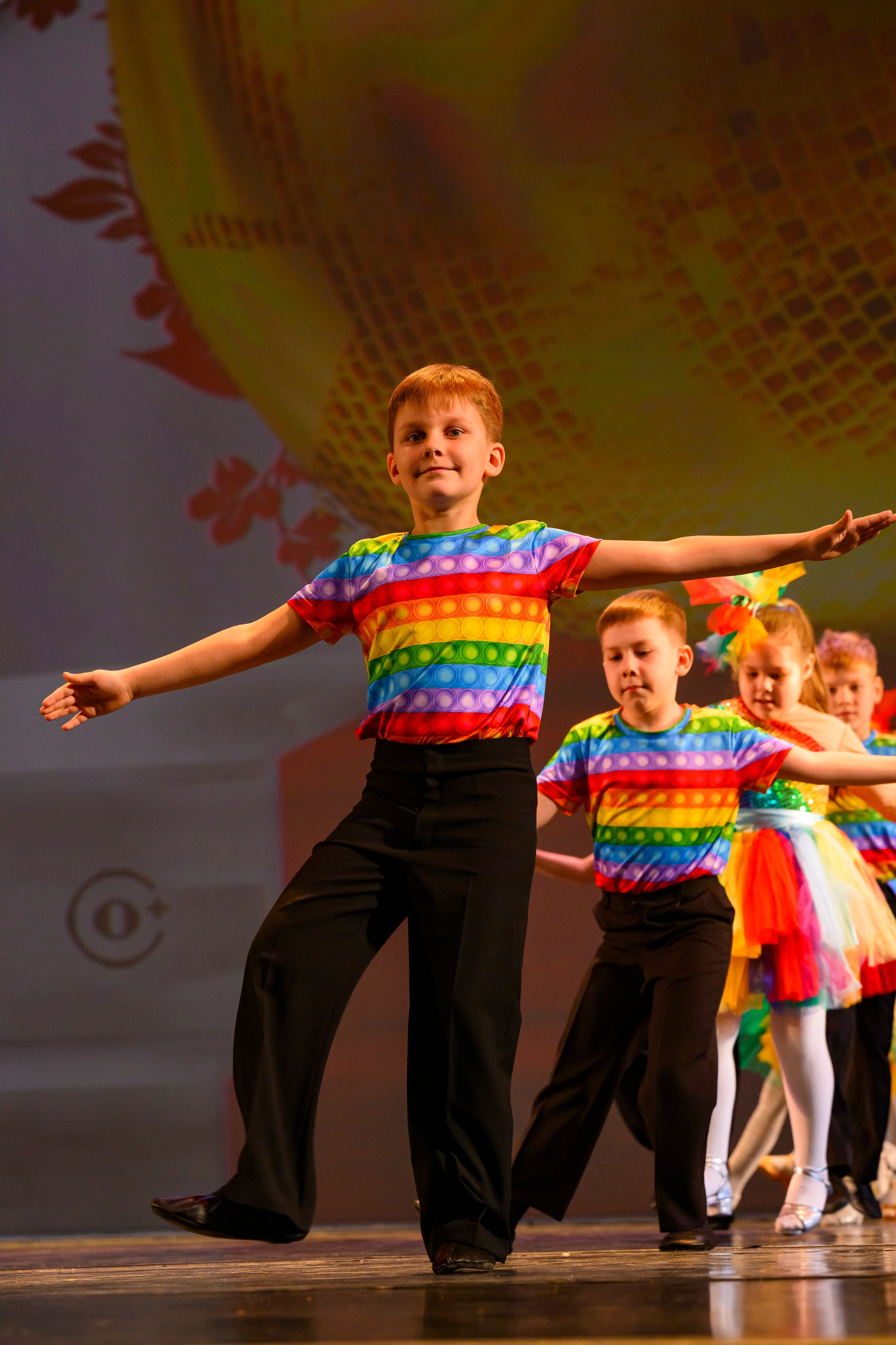 23 апреля, часть 1, БКЗ Октябрьский, г. Санкт-Петербург. Золотое яблочко