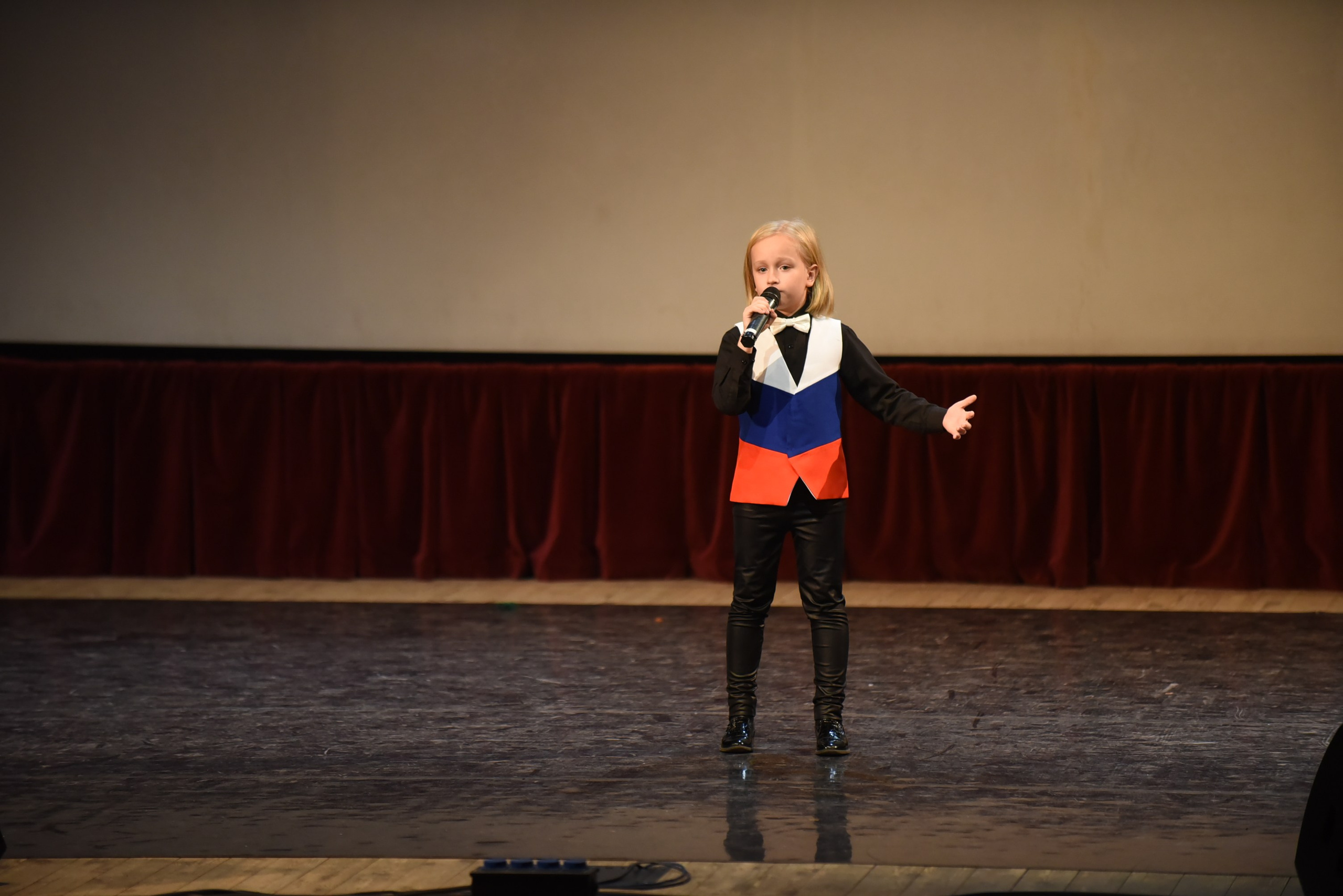 17 ноября, 2 блок, г. Москва. Золотое яблочко