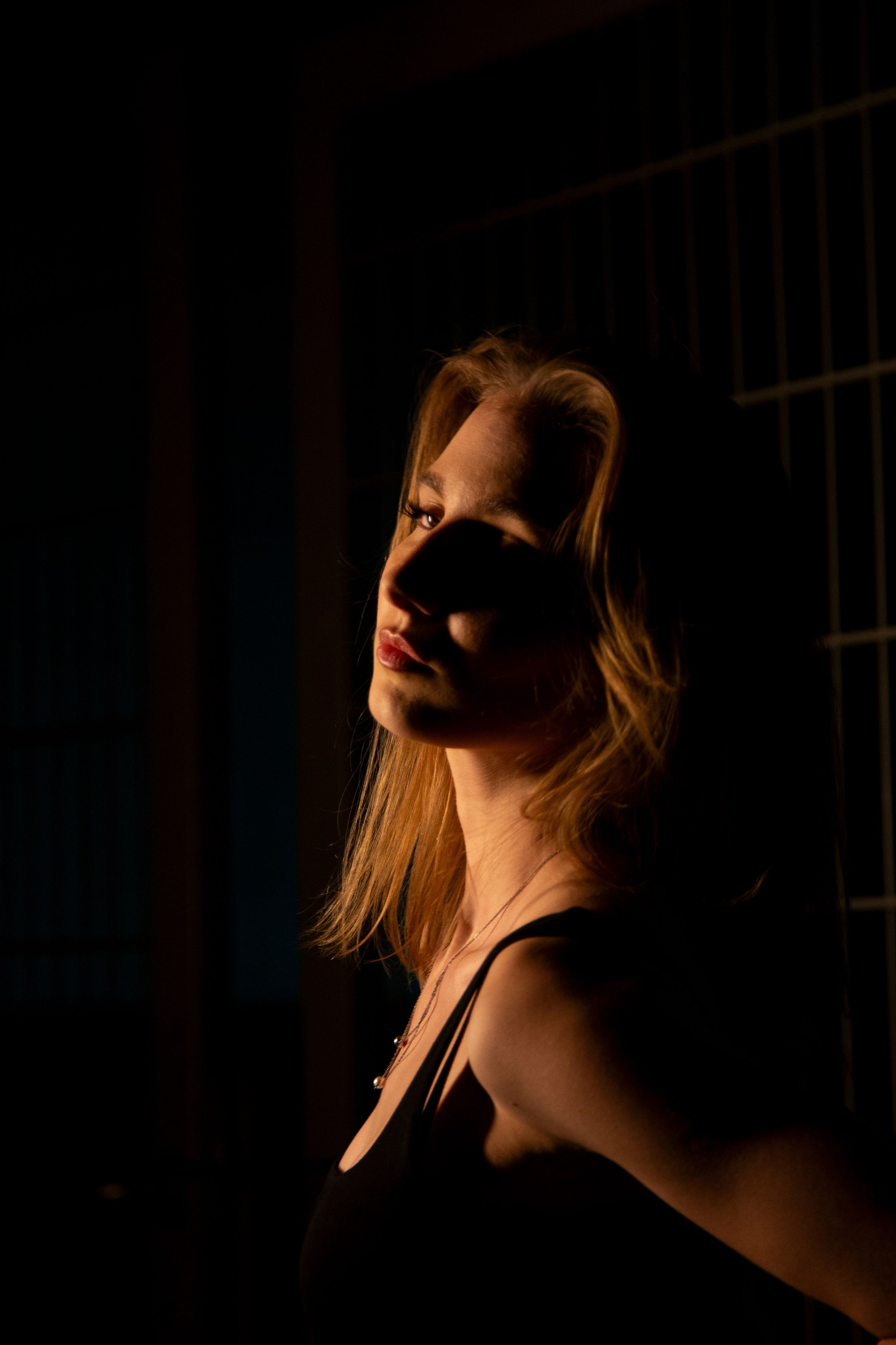 Ночь плывет черным-черна. Репортажный и портретный фотограф Казань / Горячих Полина