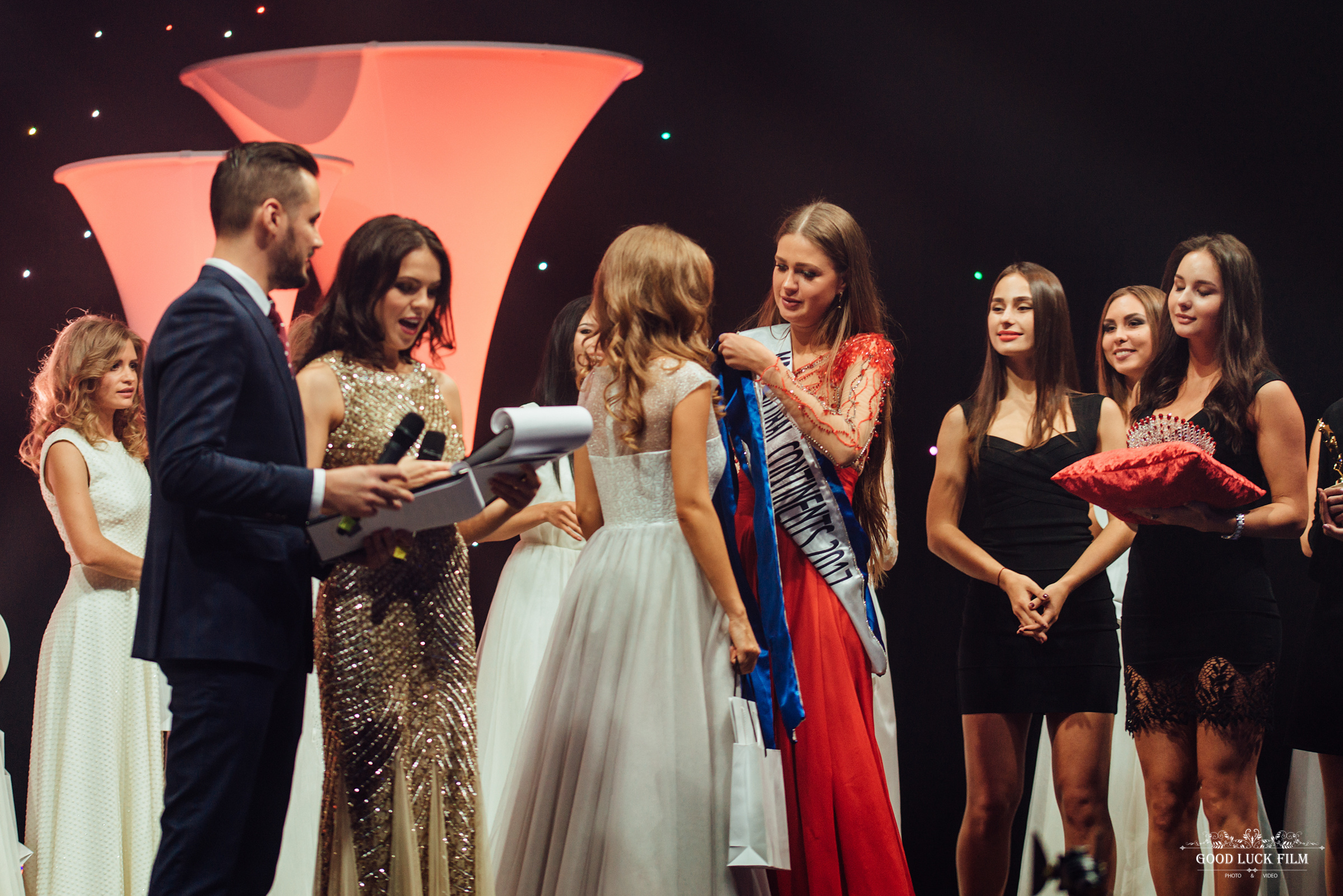 Конкурс красоты "Мисс Звезда России 2017". Свадебный фотограф в Санкт-Петербурге Венера Ахметова