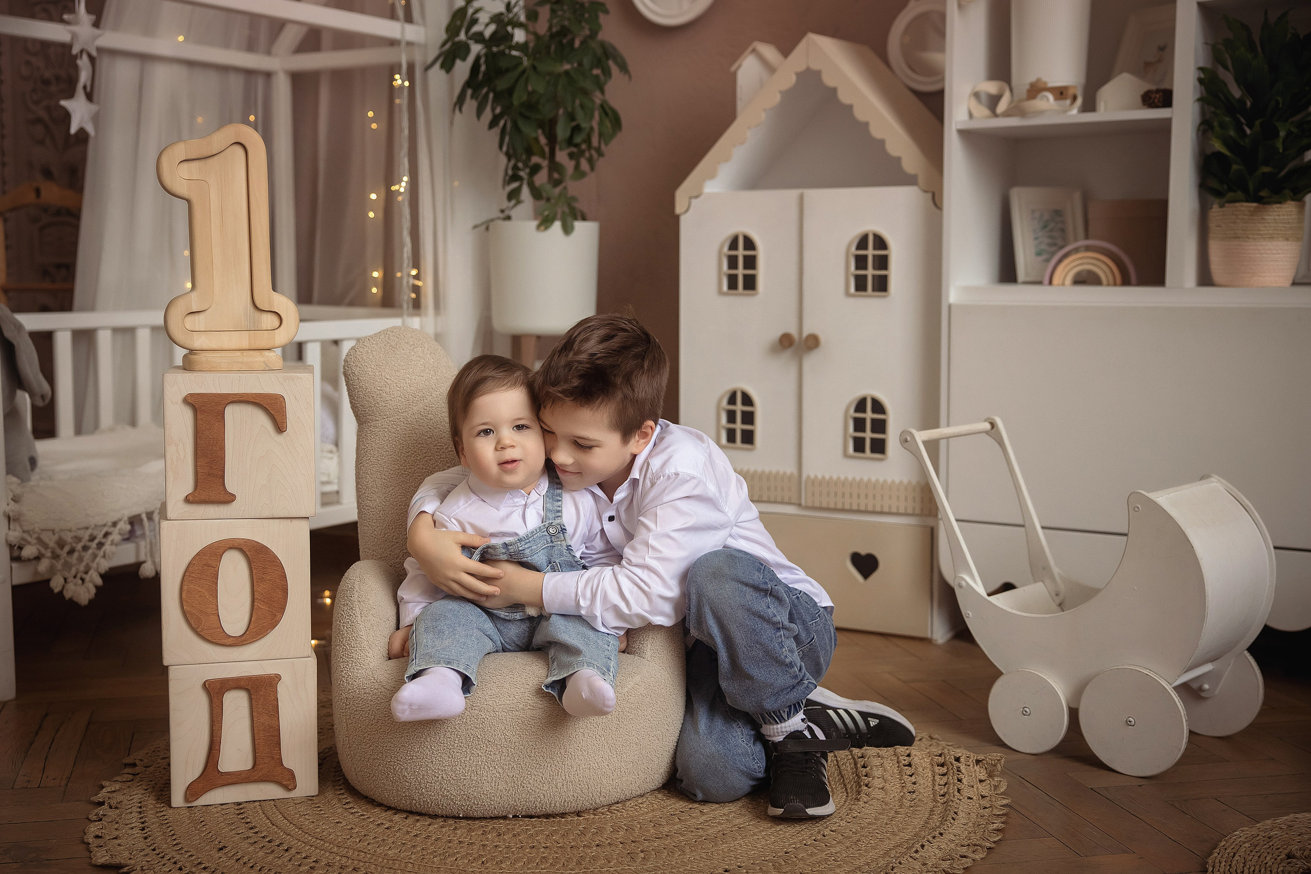 Вячеслав 1 годик. Фотограф на крещение и венчание