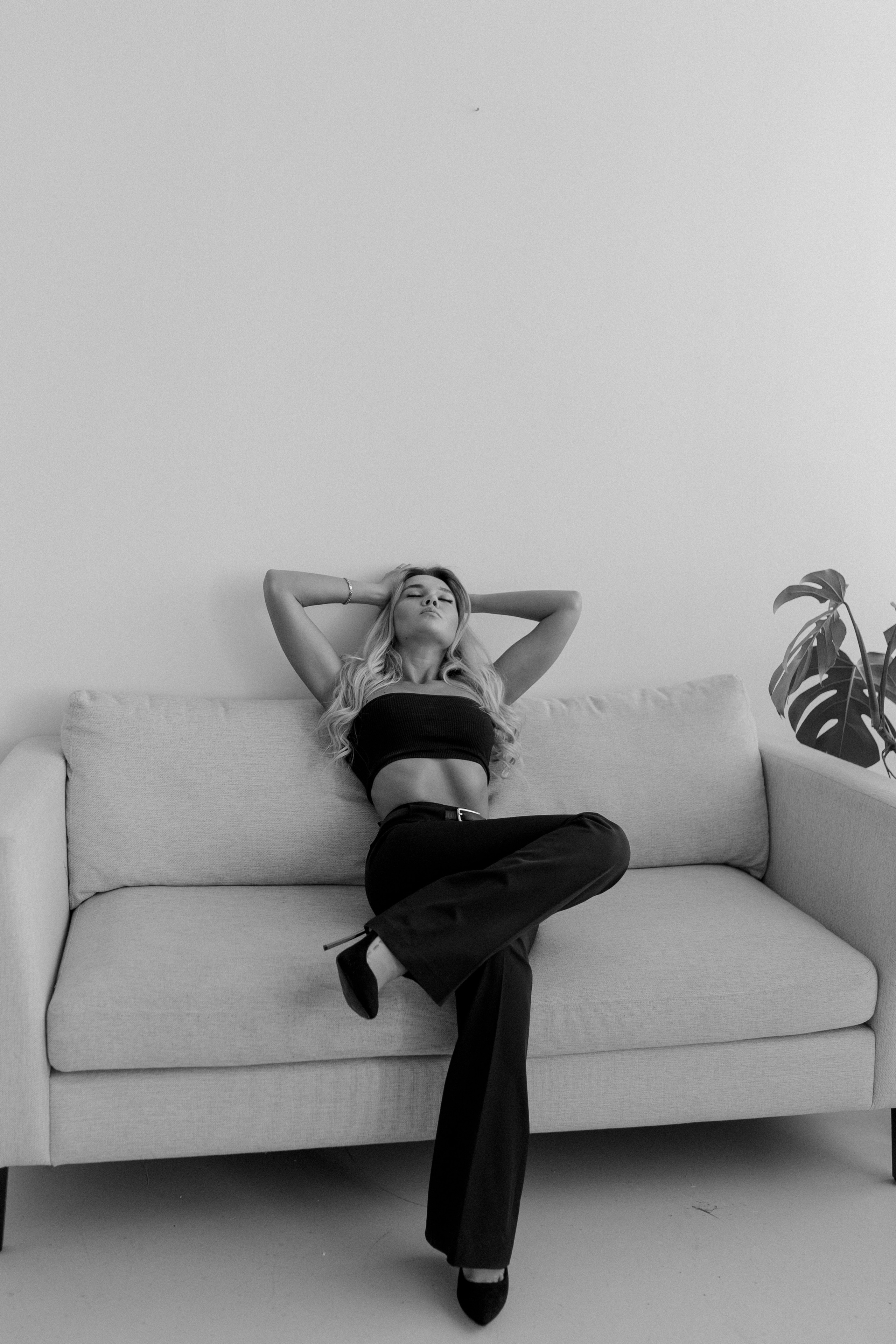 Кристина. Главная