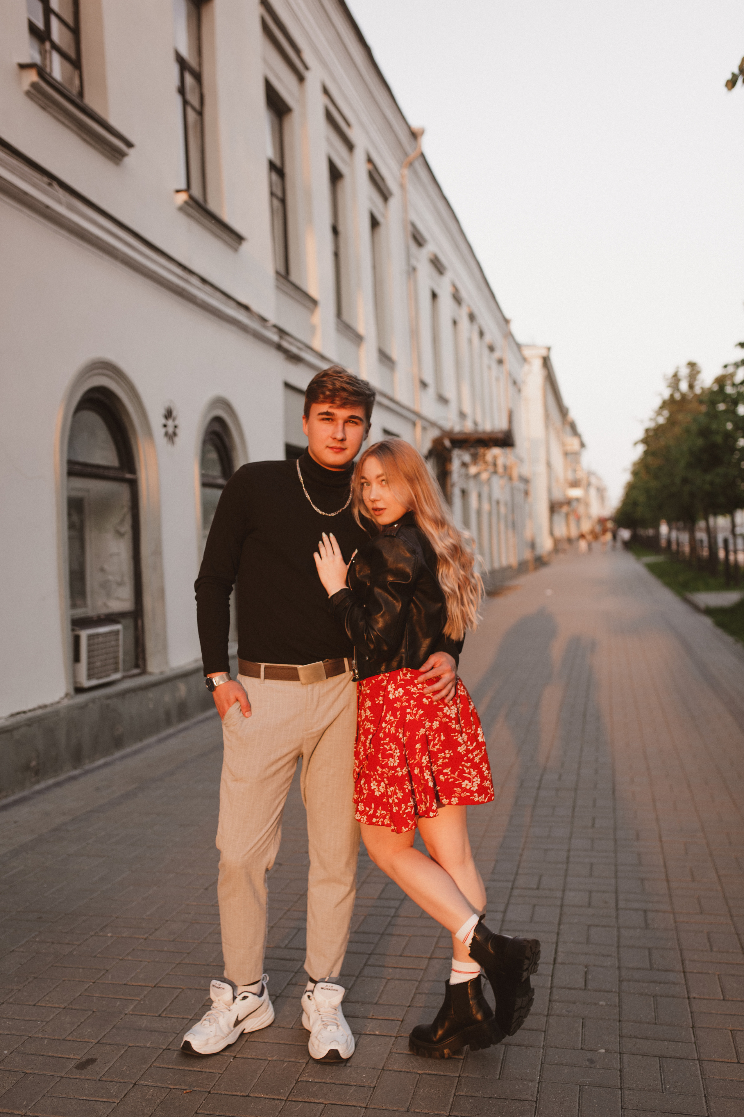 Лиана и Миша. Главная