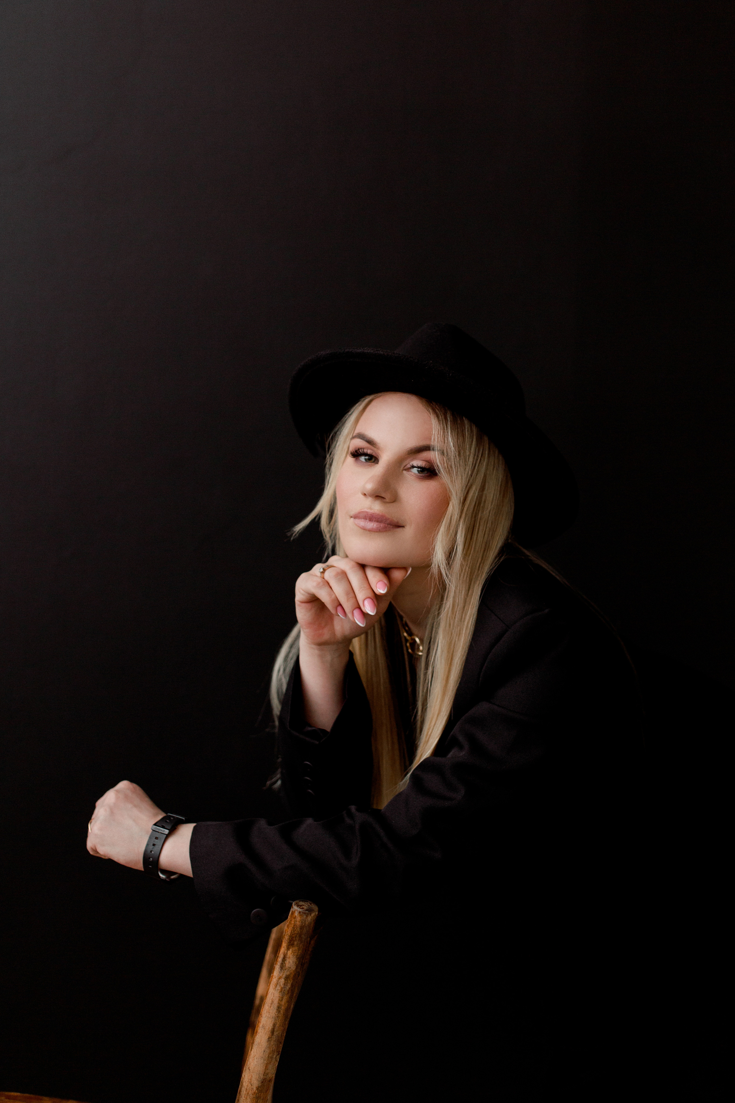 Анна. Главная