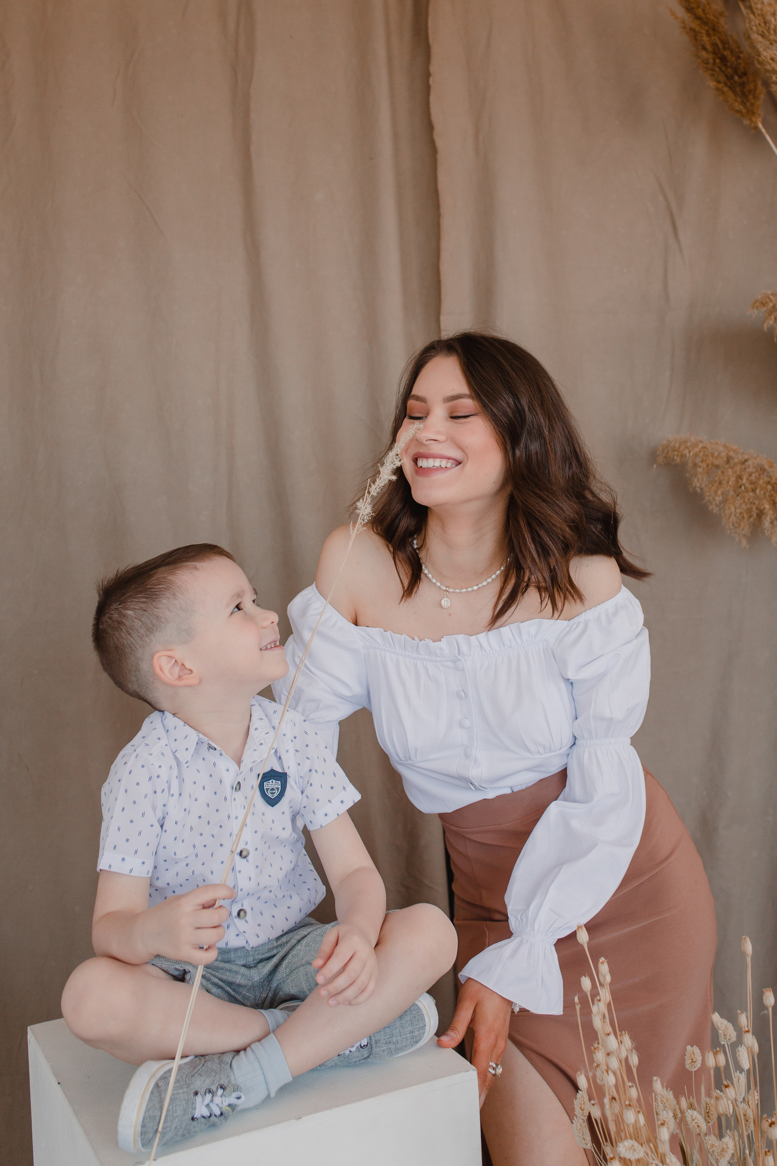 Семья Регины. Главная