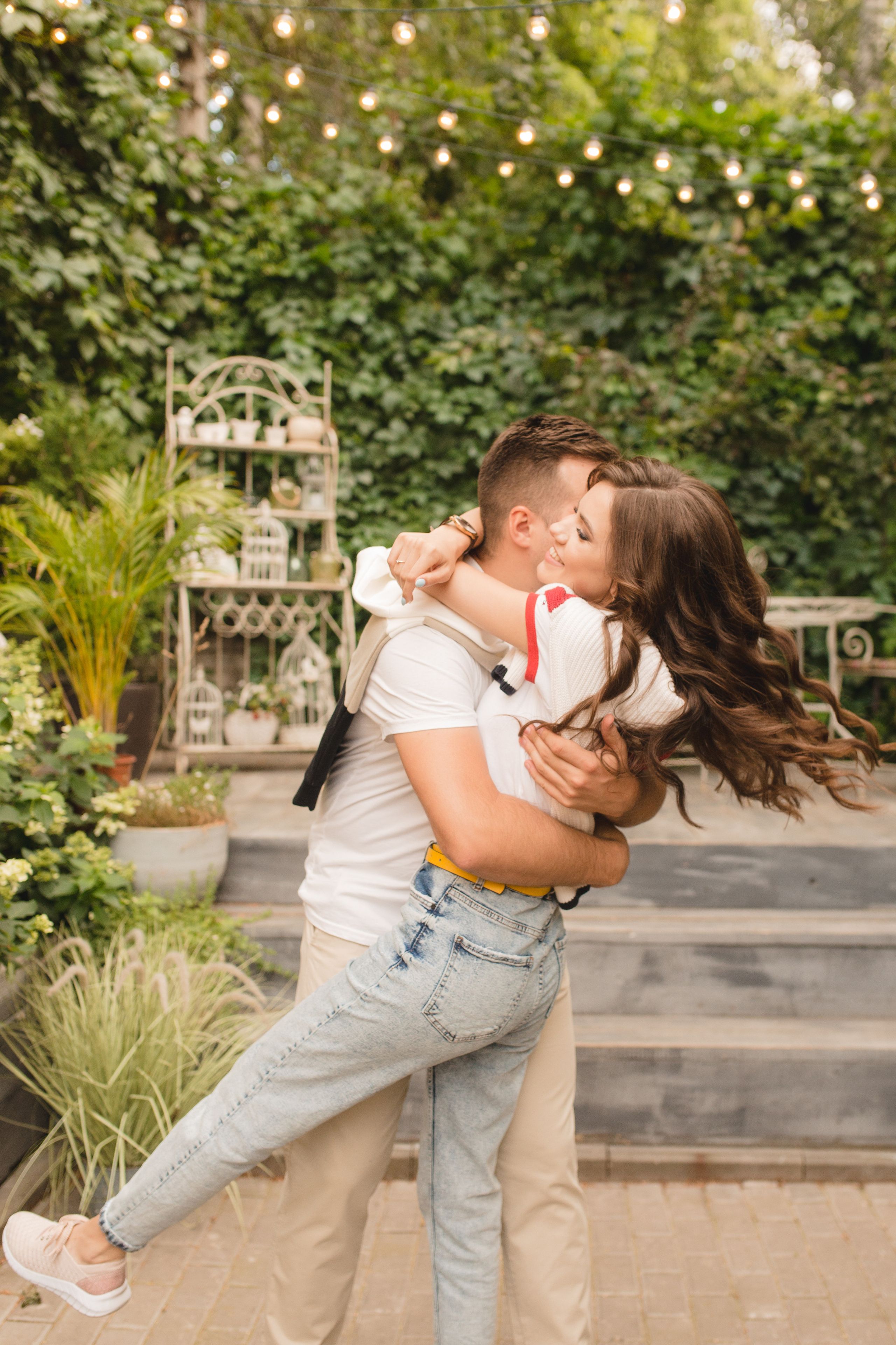 Рената и Самат. Главная