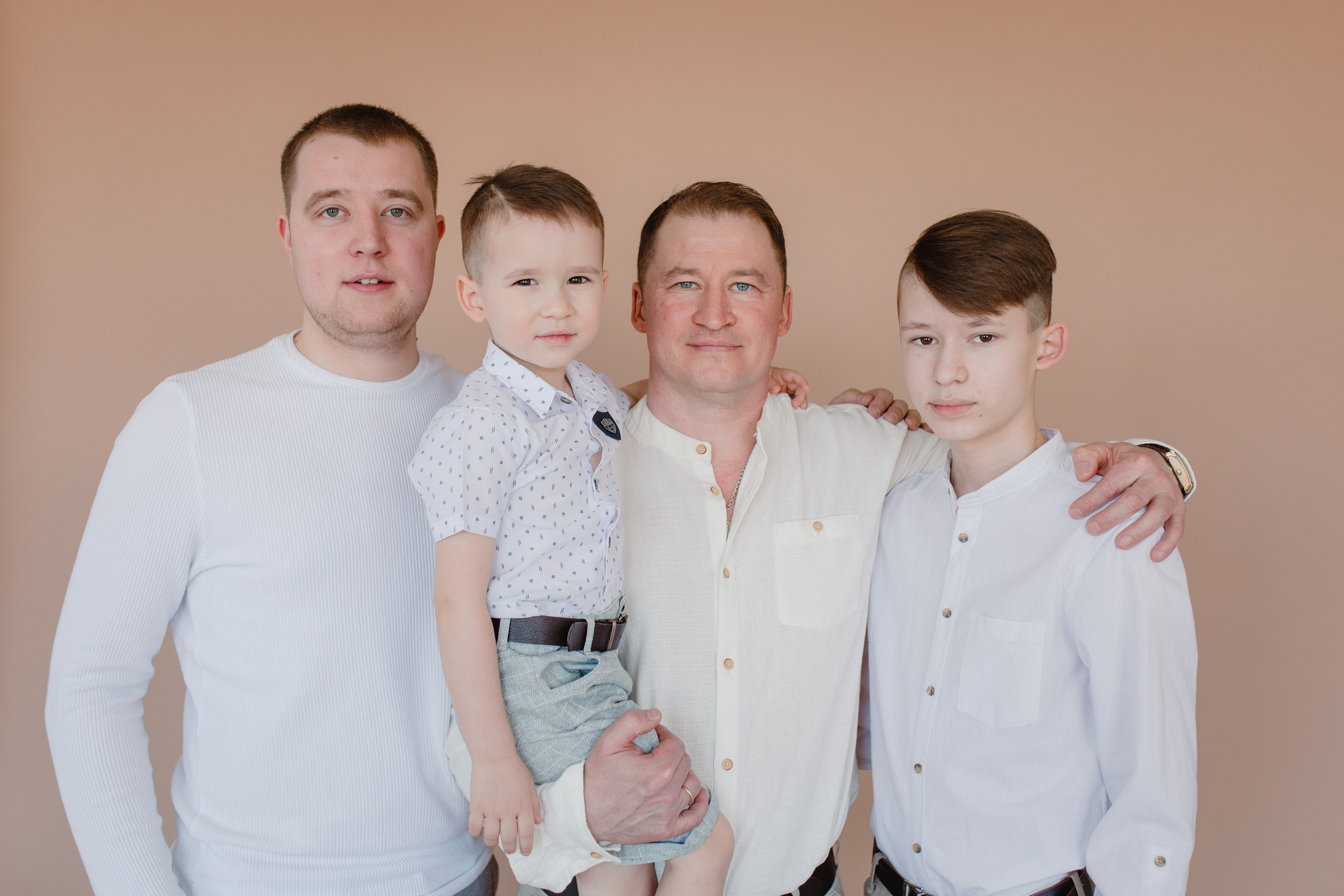 Семья Регины. Главная