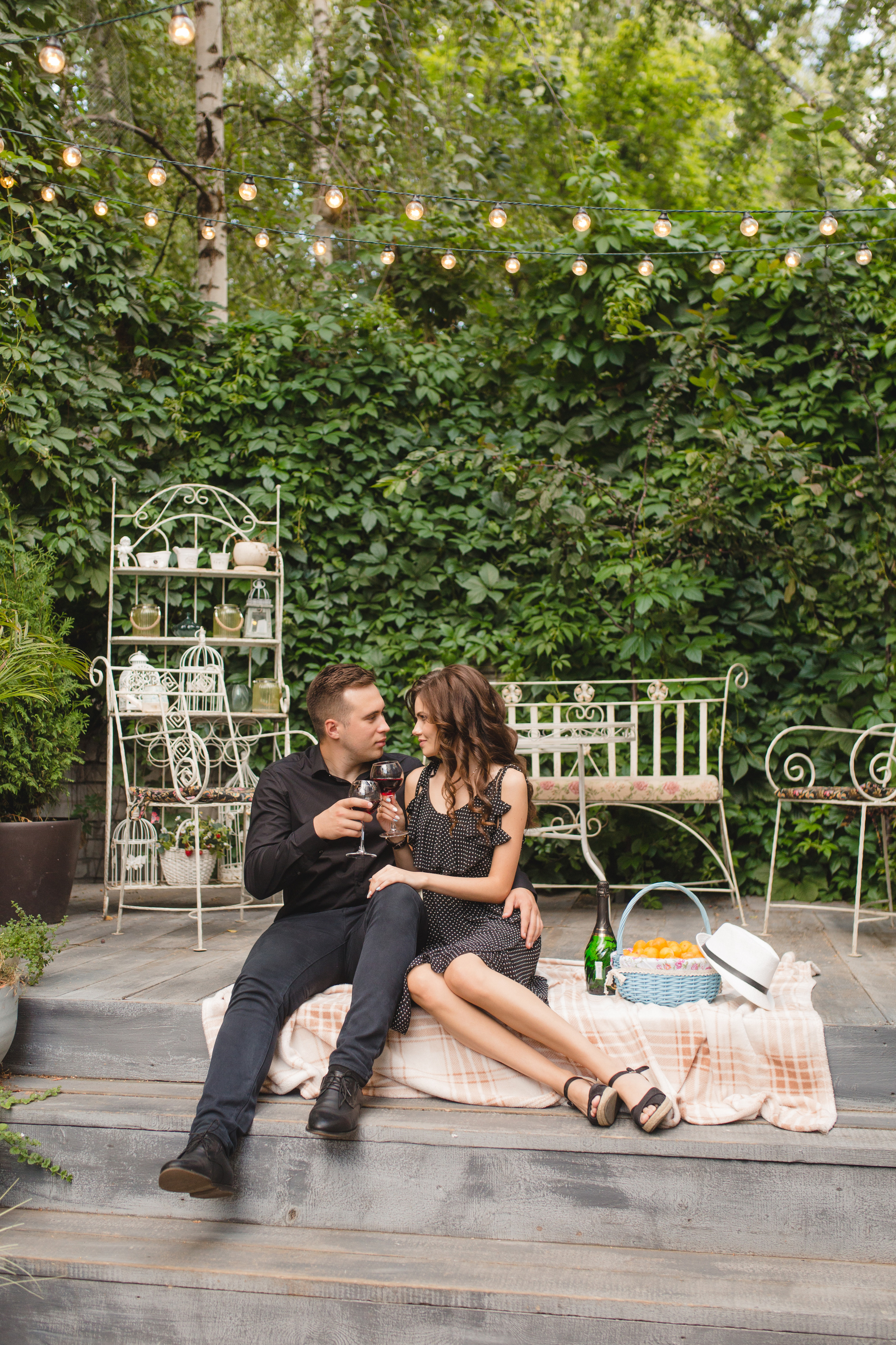 Рената и Самат. Главная