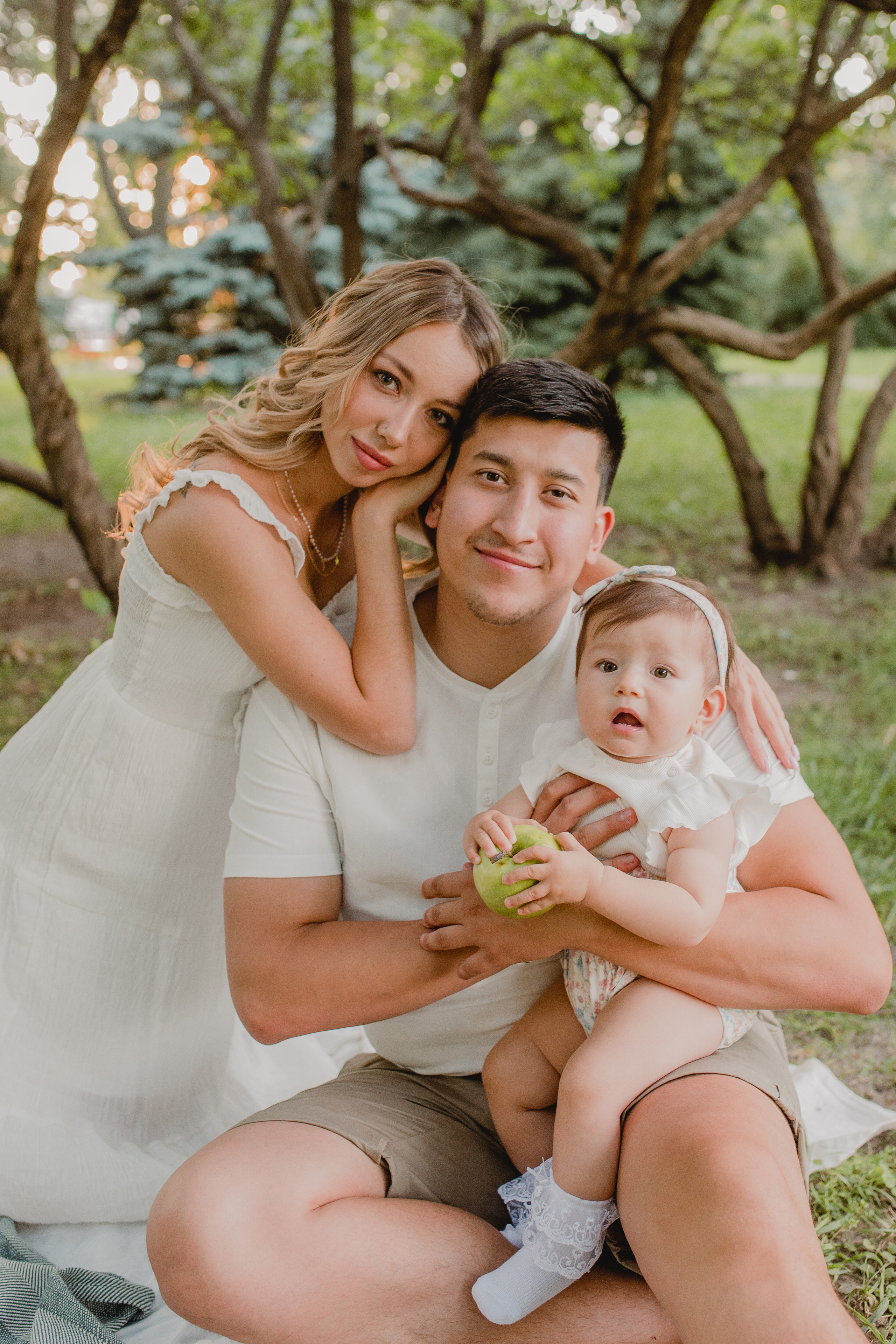 Семья Аделины. Главная