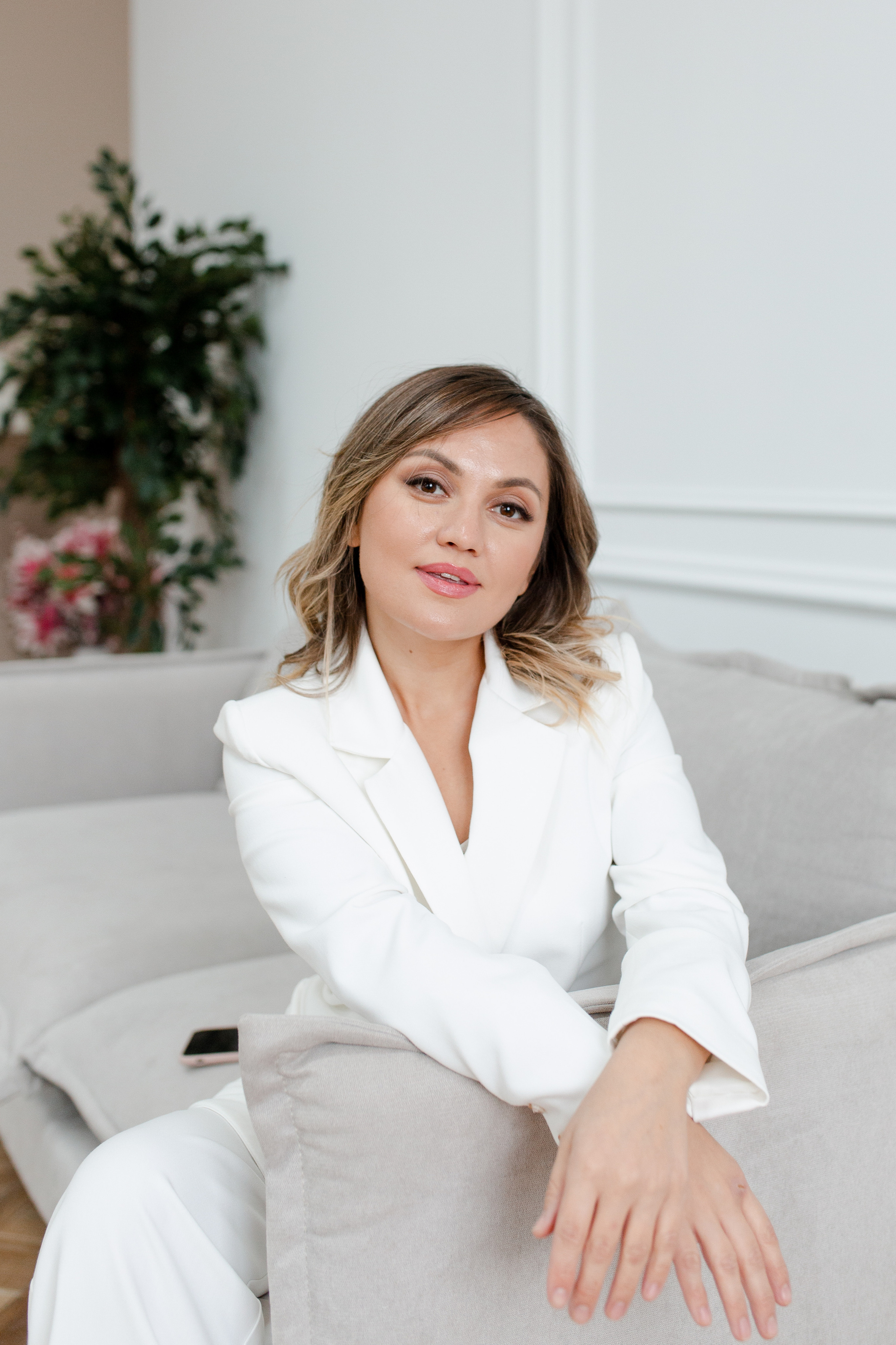 Аделя. Главная