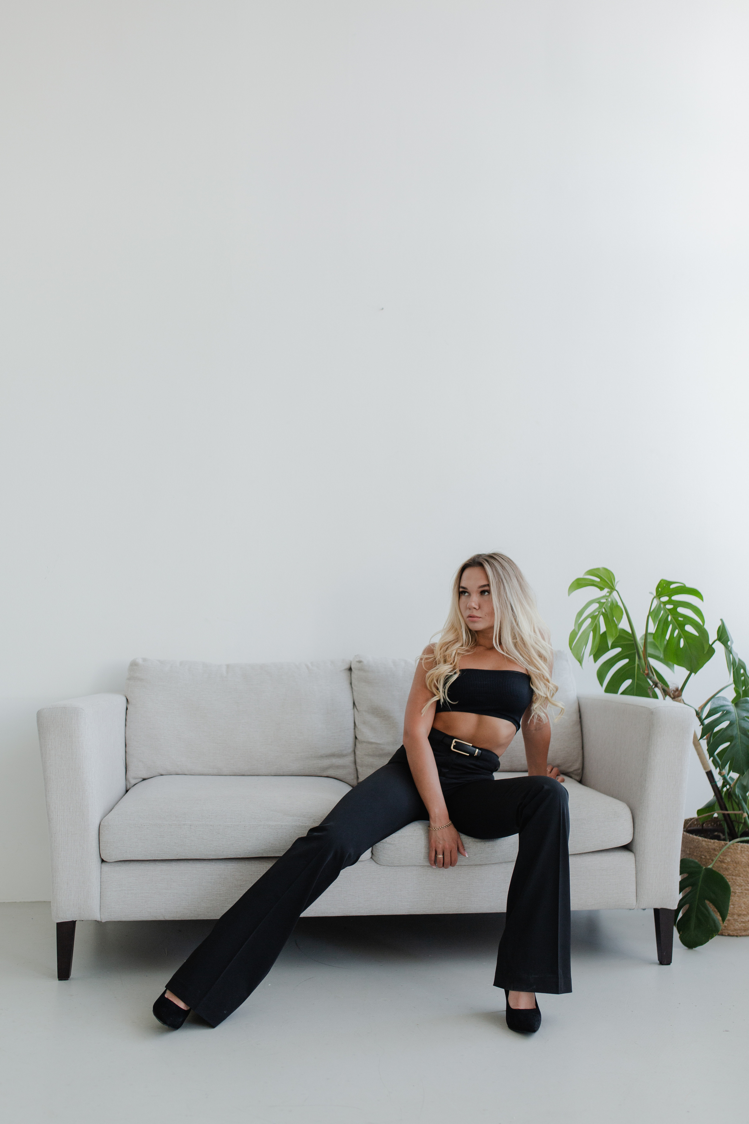 Кристина. Главная