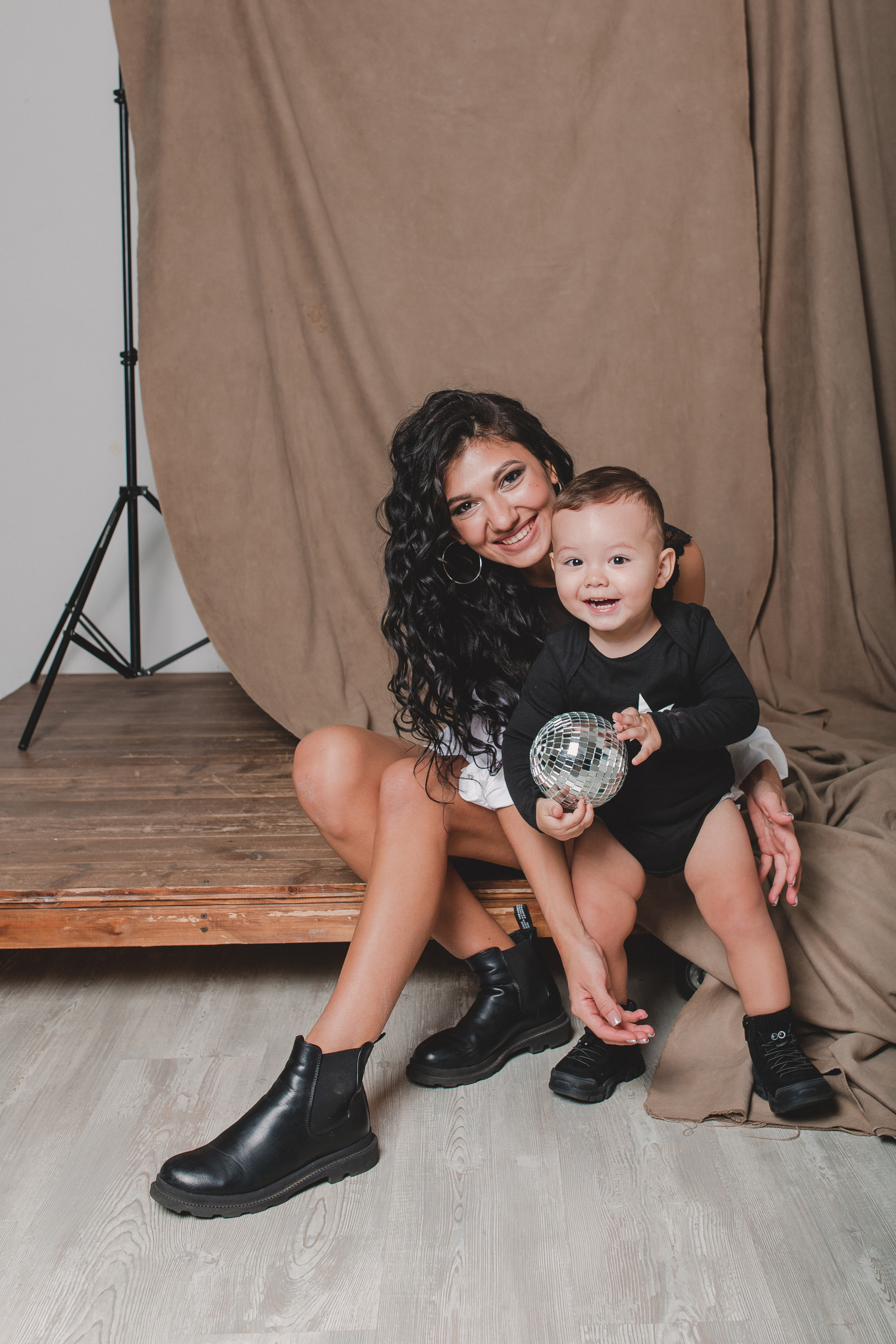 Семья Зили. Главная