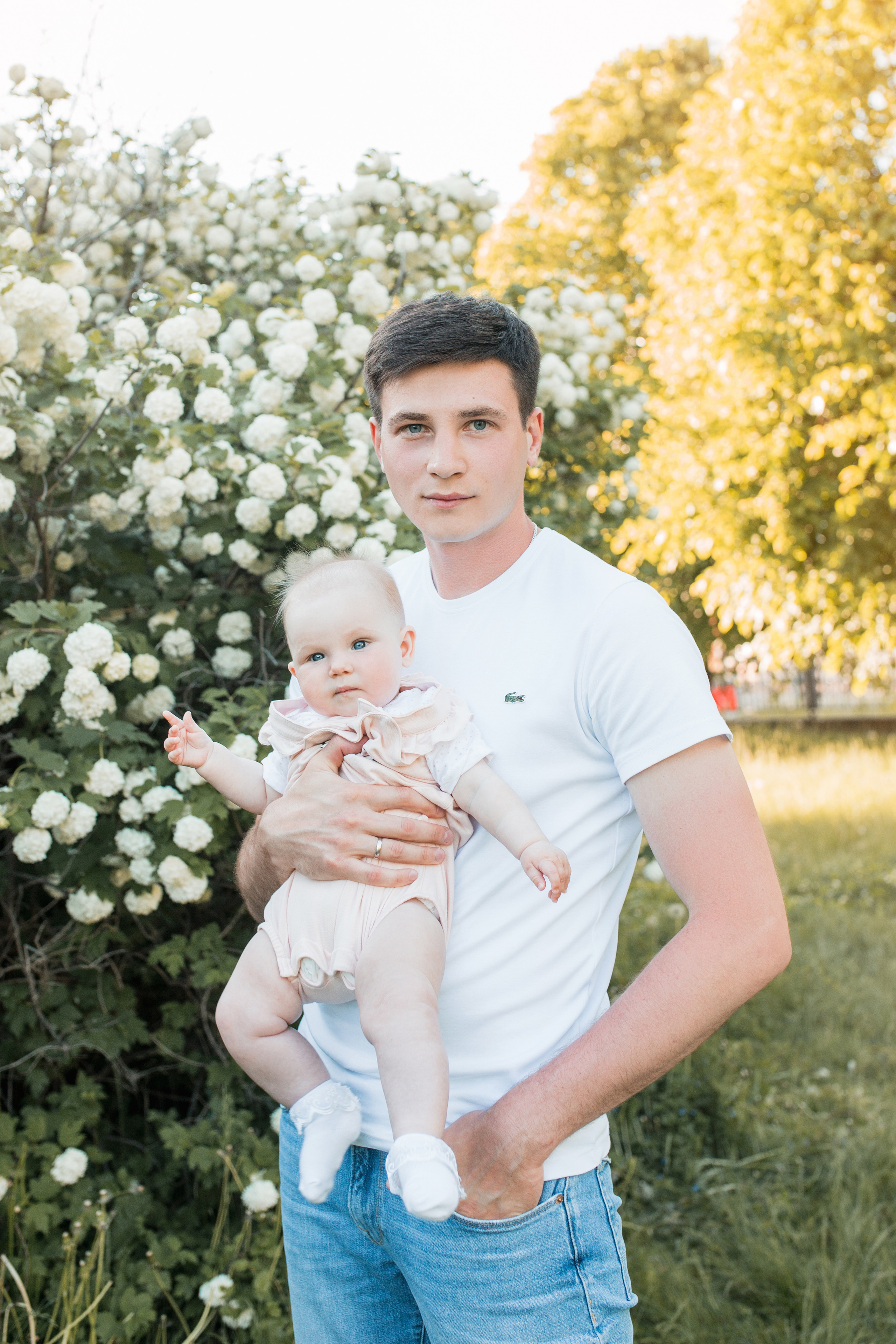 Яна, Игорь и Евочка. Главная