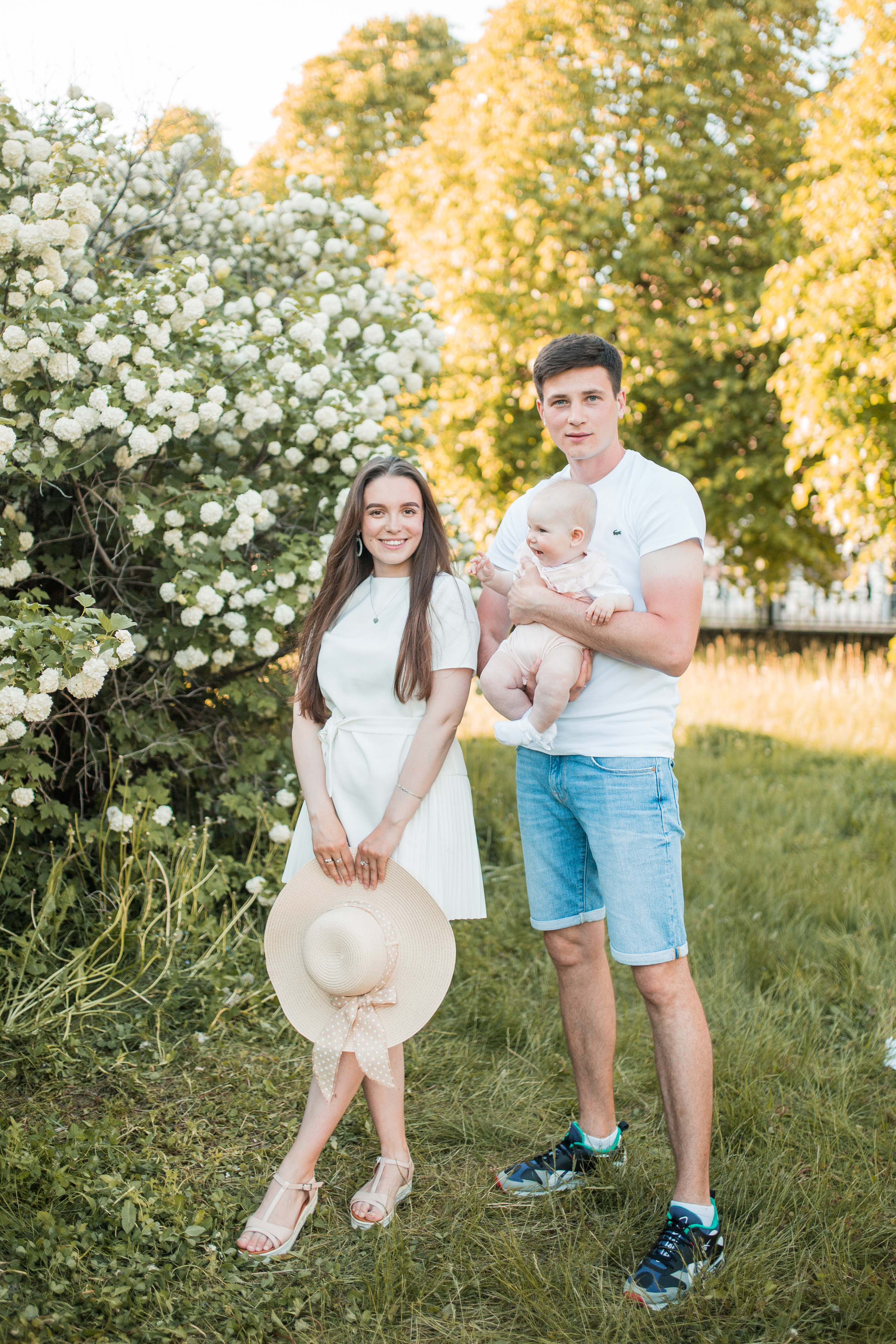 Яна, Игорь и Евочка. Главная