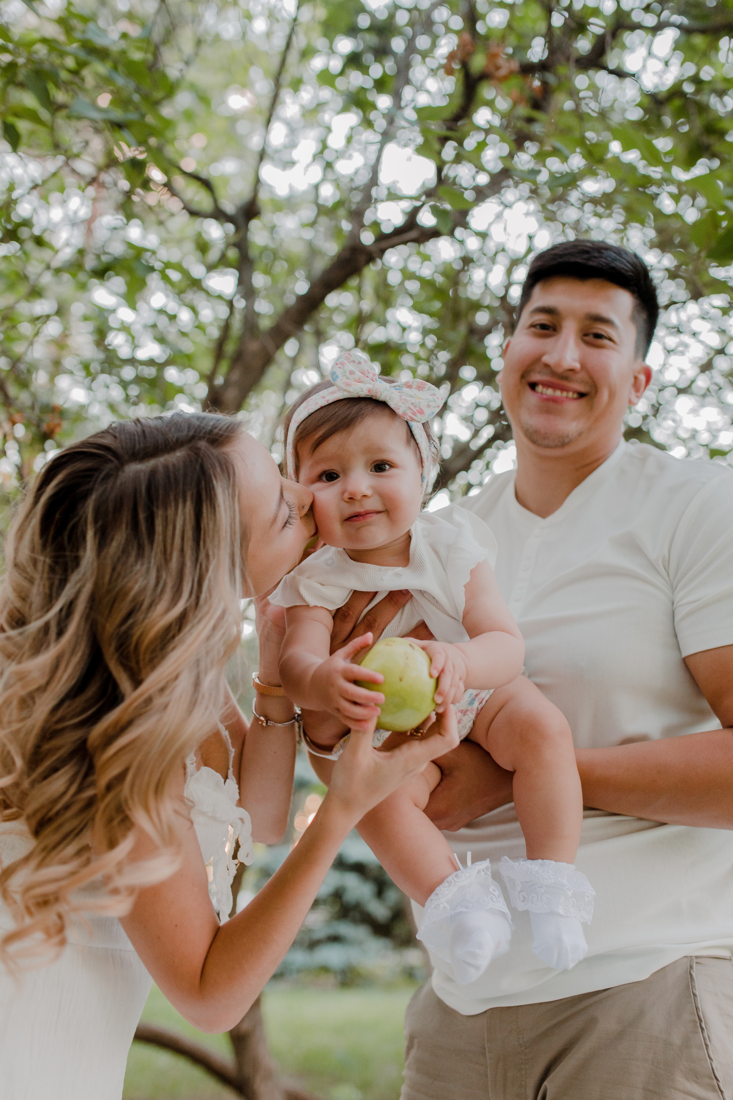 Семья Аделины. Главная