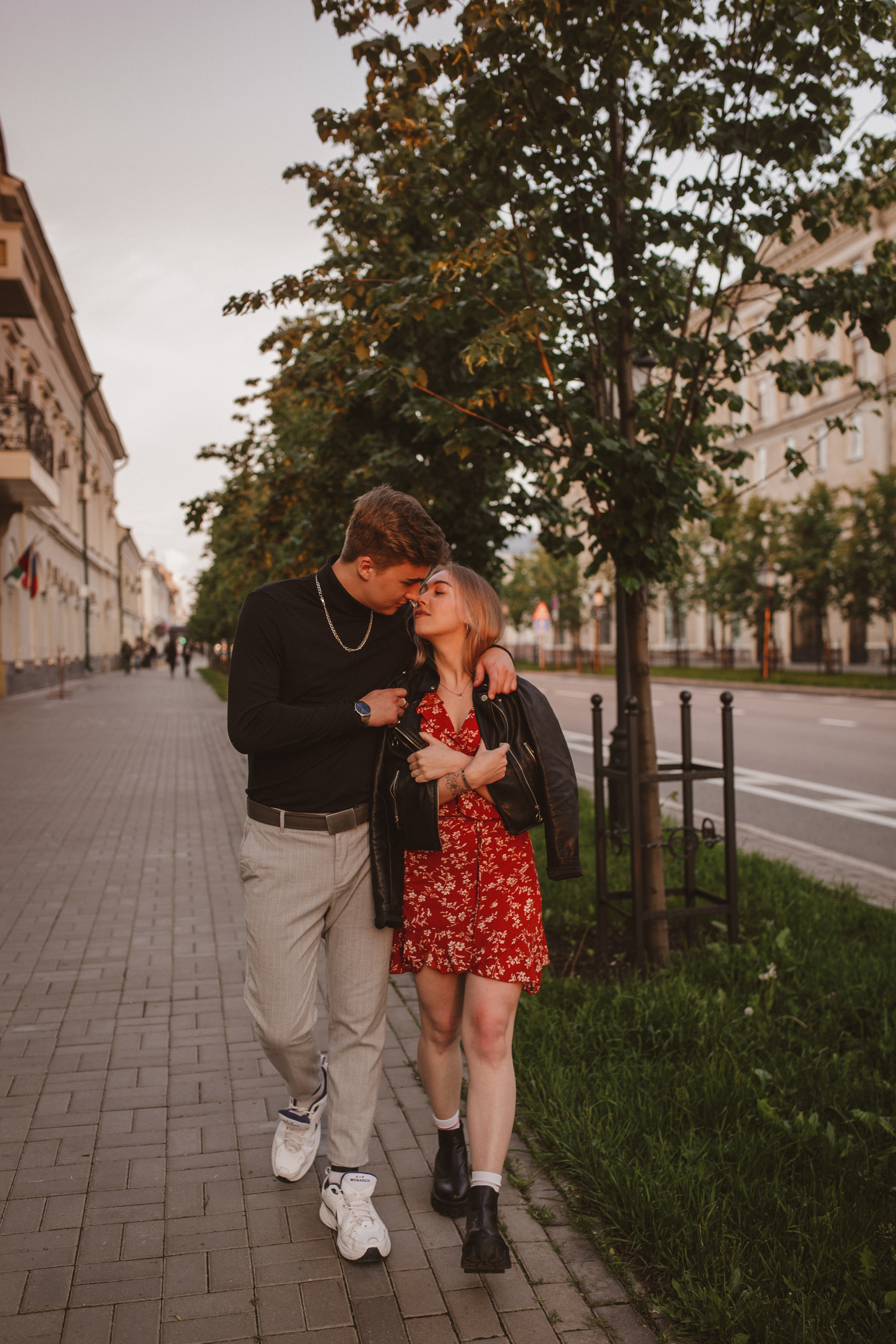 Лиана и Миша. Главная