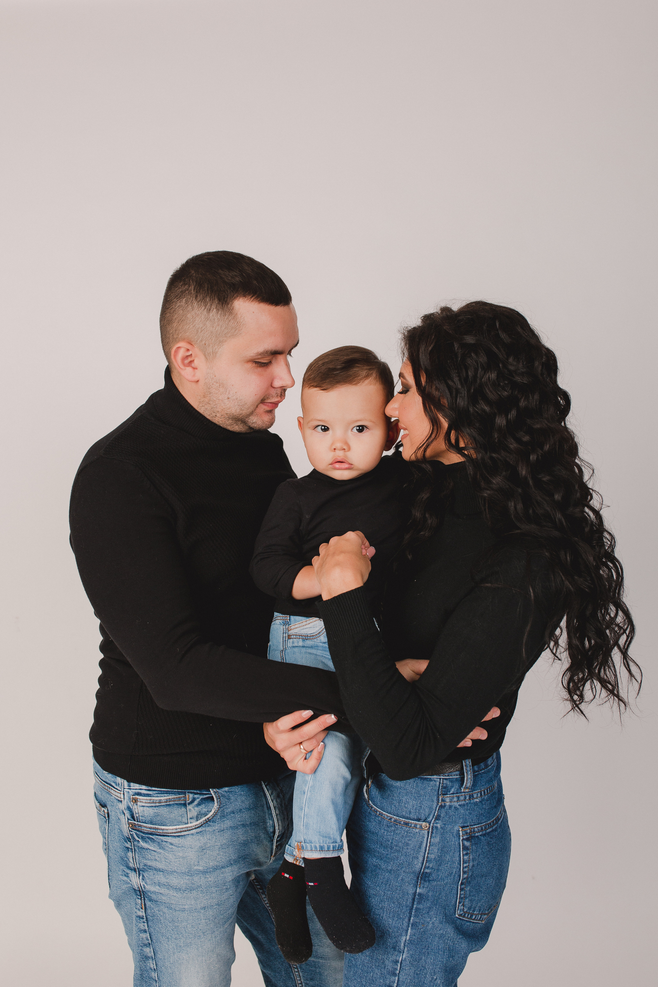 Семья Зили. Главная