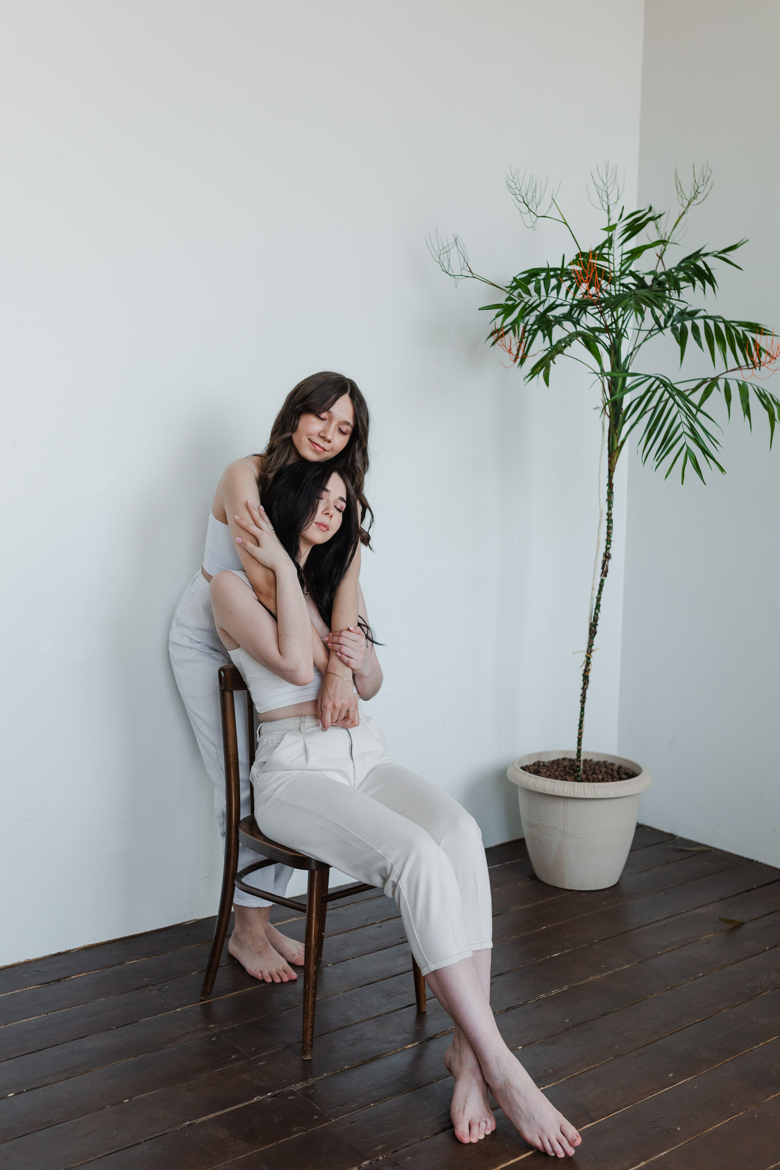 Алсу и Зиля. Главная